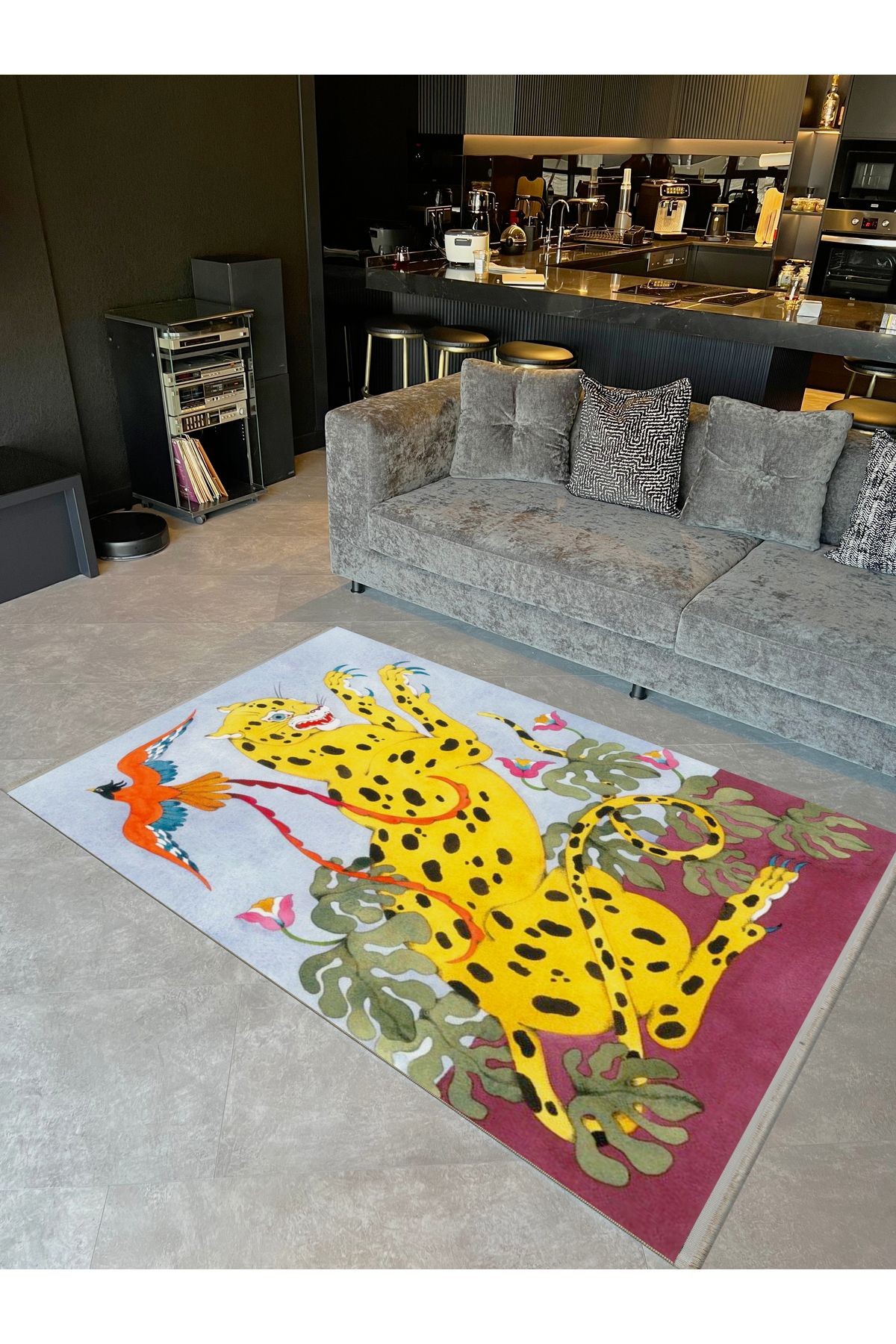 Yılmaz Koleksiyonu Botanik Temalı Benekli Sarı Leopar ve Papağan Desenli Modern Dekoratif Halı 23
