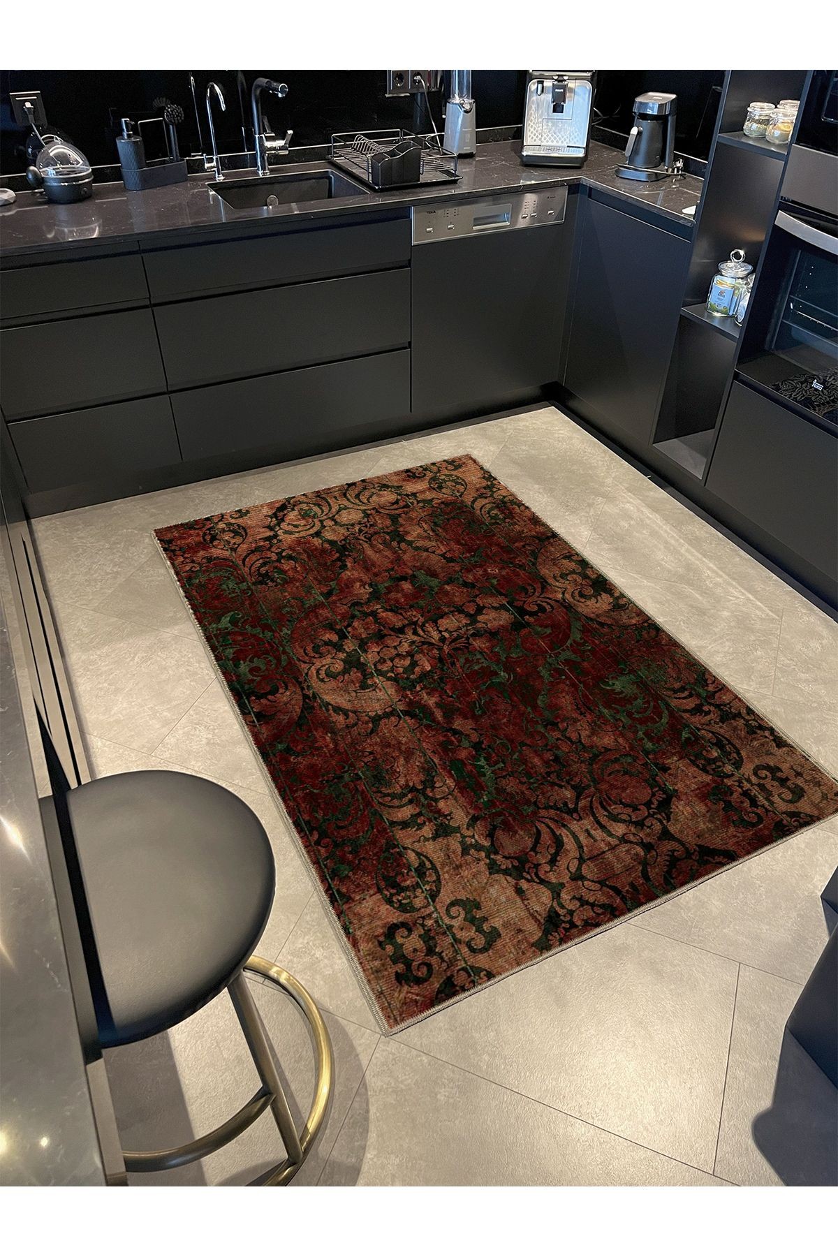 Bej ve Bordo Temalı Geleneksel Motif Desenli Vintage Dekoratif Halı 5162
