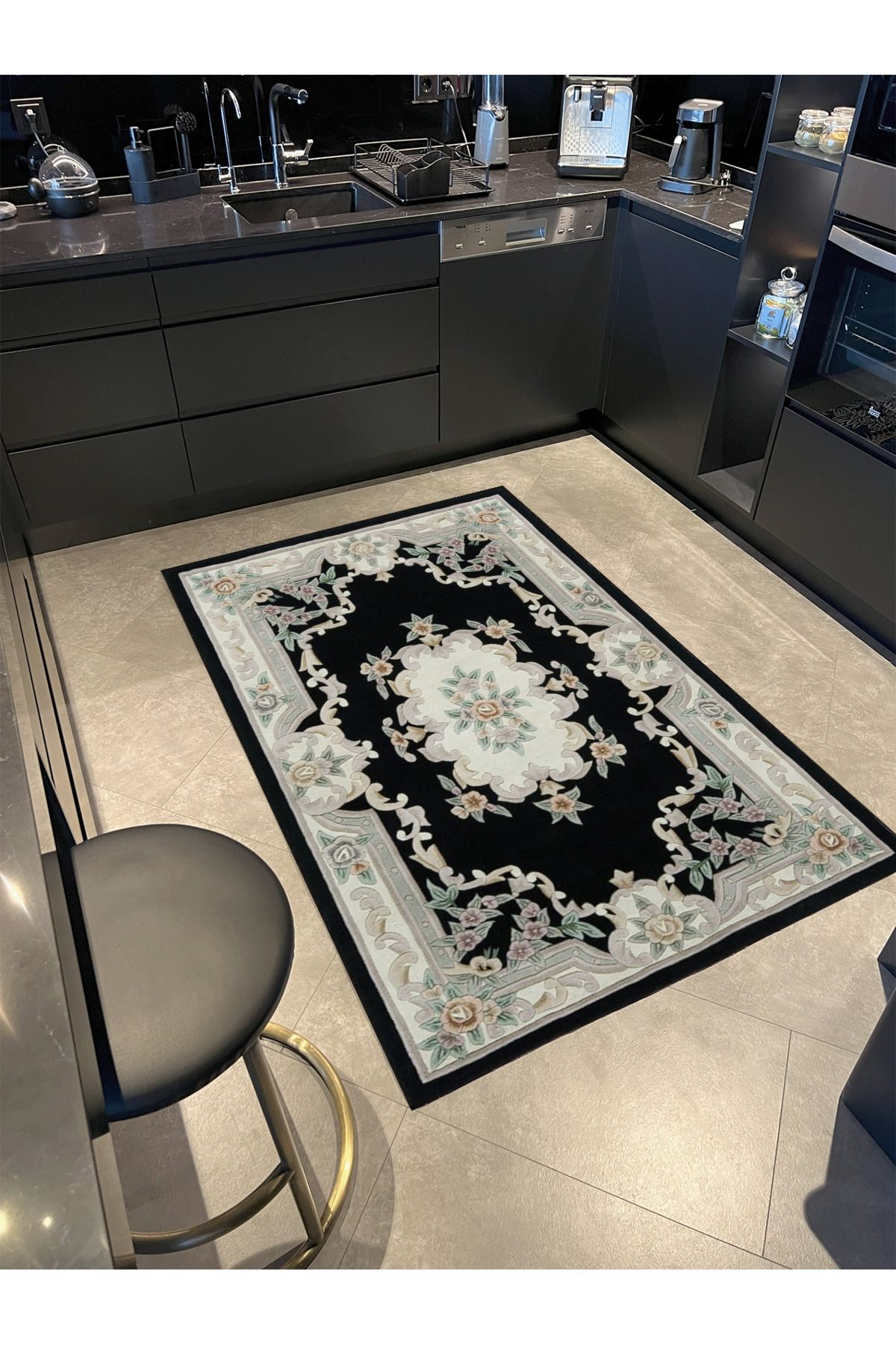 Gri ve Siyah Geometrik Desenli Çiçekli Dokuma Taban Halı miravip200