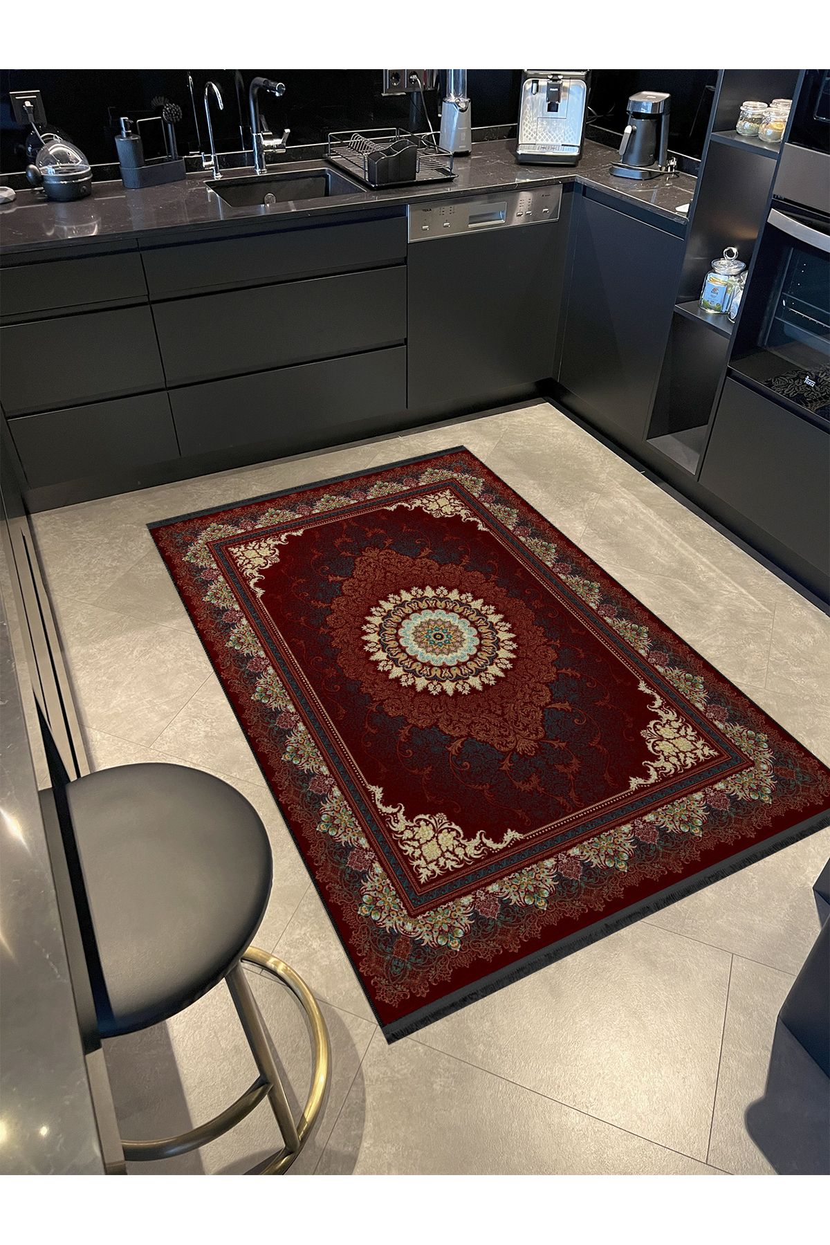 Bordo Bordür Detaylı Bordo Bej Desenli Antik Tasarım Serisi Dekoratif Halı antik151