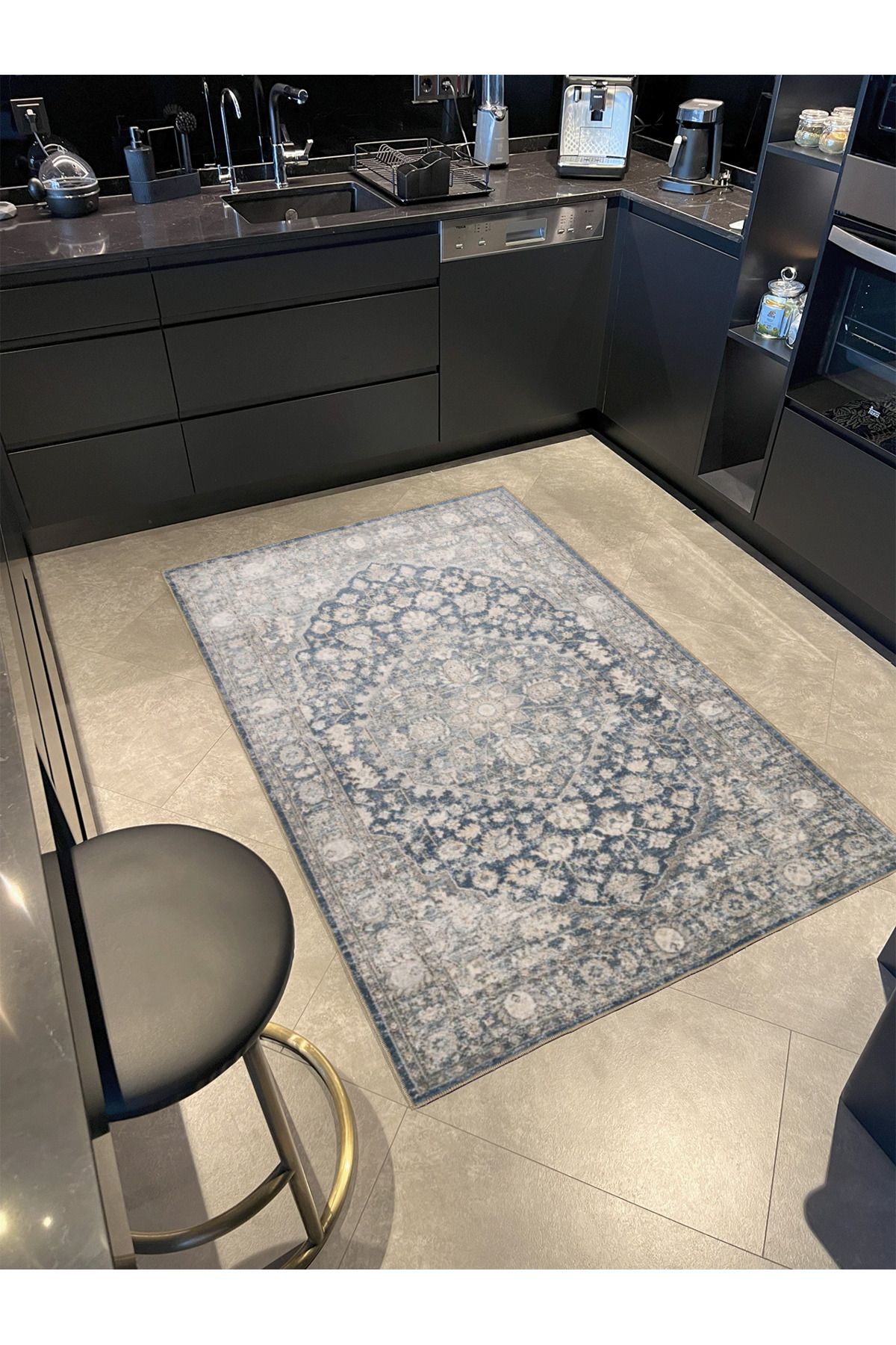 Gri Renklerinde Geleneksel Dokuma Taban Halı miravip366