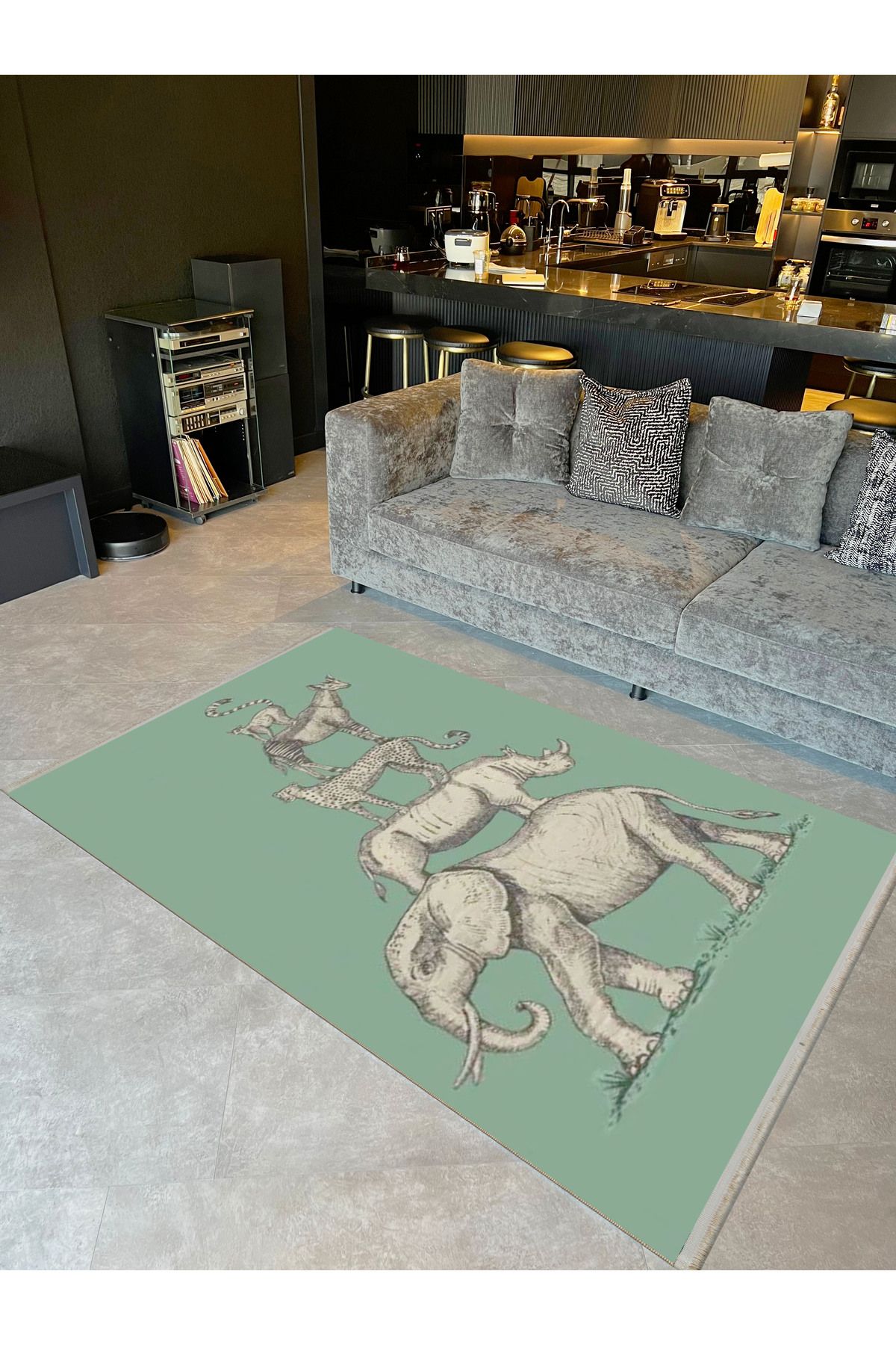 Güney Koleksiyonu Yeşil Ton Tema Fil Gergedan ve Leopar Figürü Desenli Modern Dekoratif Halı 03