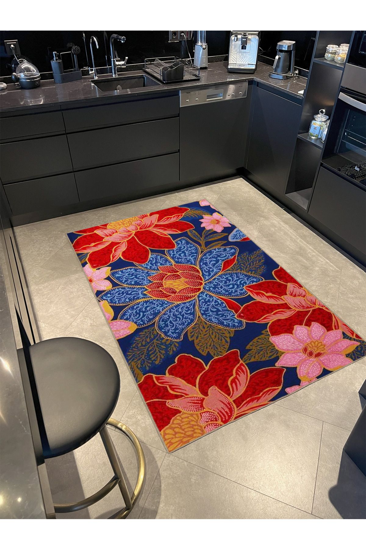 Mavi Kırmızı Temalı Çiçek Desenli Kreatif Modern Dekoratif Halı 3654