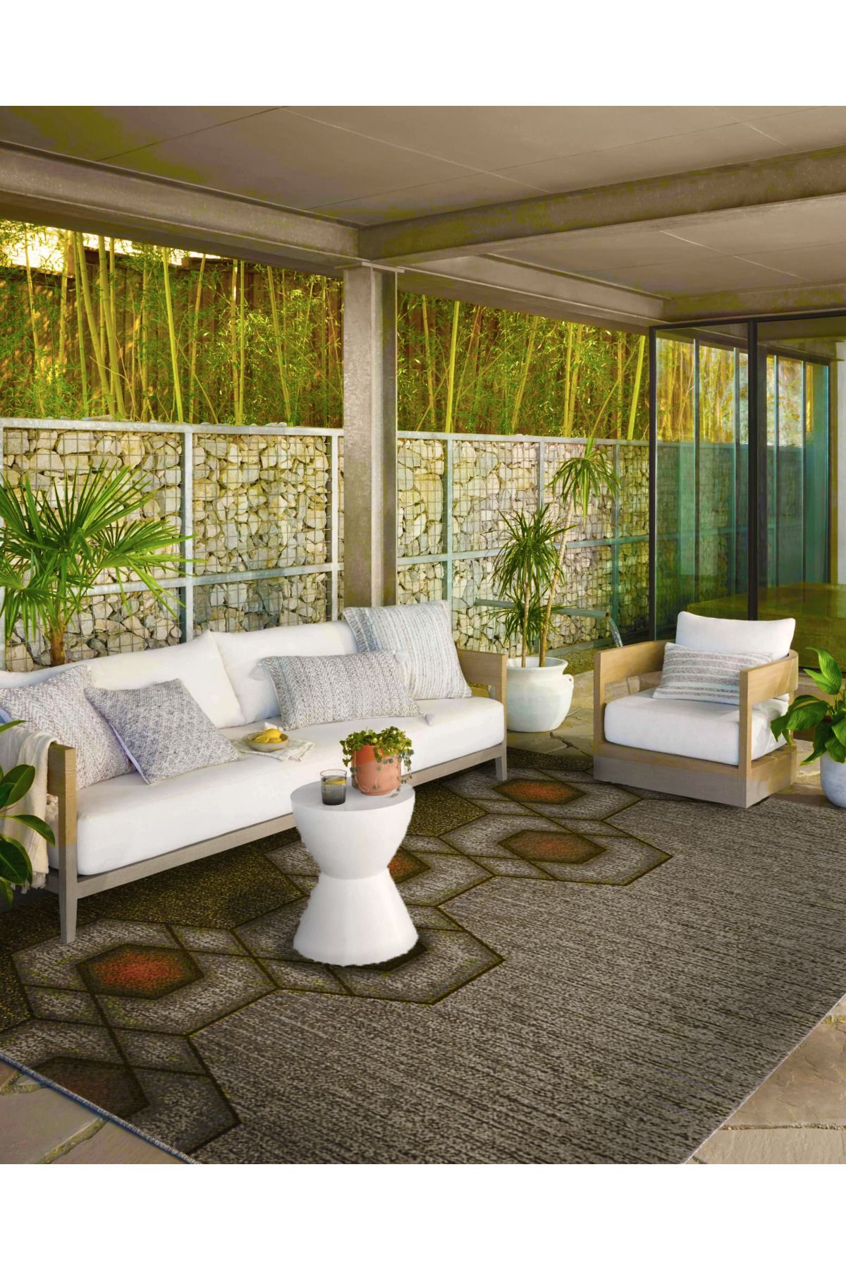 Kapalı Kahverengi Altıgenli Desenli Dokuma Taban Halı ve Yıkanabilir Halı miravip10152