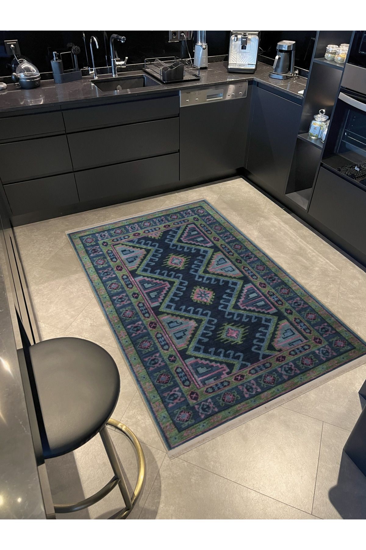 Koyu Ton Çok Renkli Geleneksel Motif Etnik Desenli Kreatif Vintage Dekoratif Halı 2796