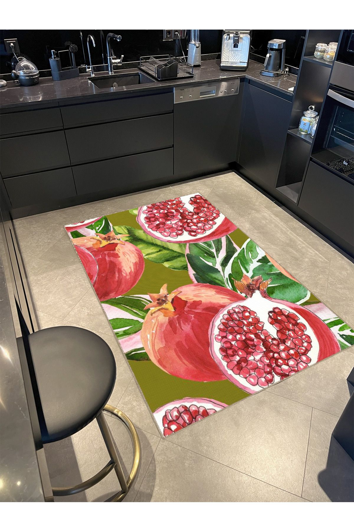 Yeşil Kırmızı Temalı Nar Desenli Kreatif Modern Dekoratif Halı 3847