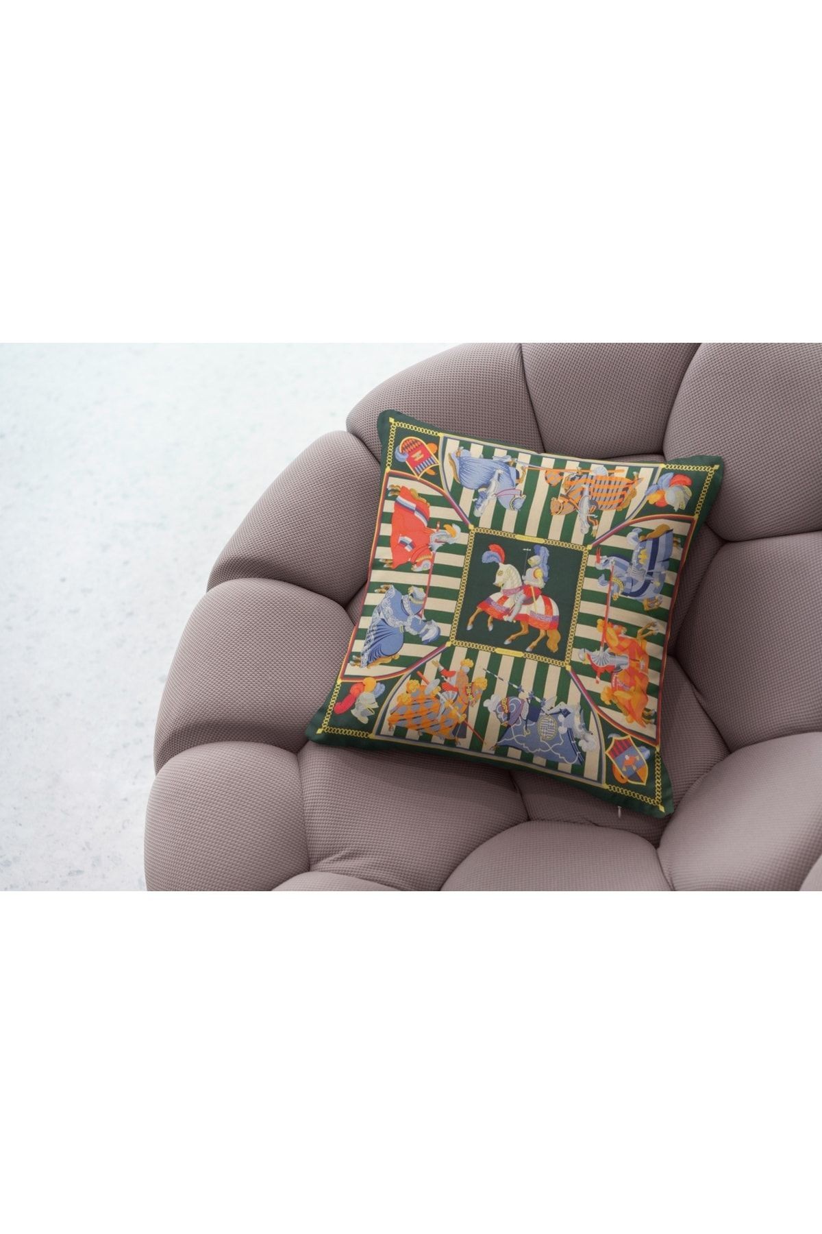 Kırlent Yeşil Turuncu Mavi Şövalye At Temalı Pillow55