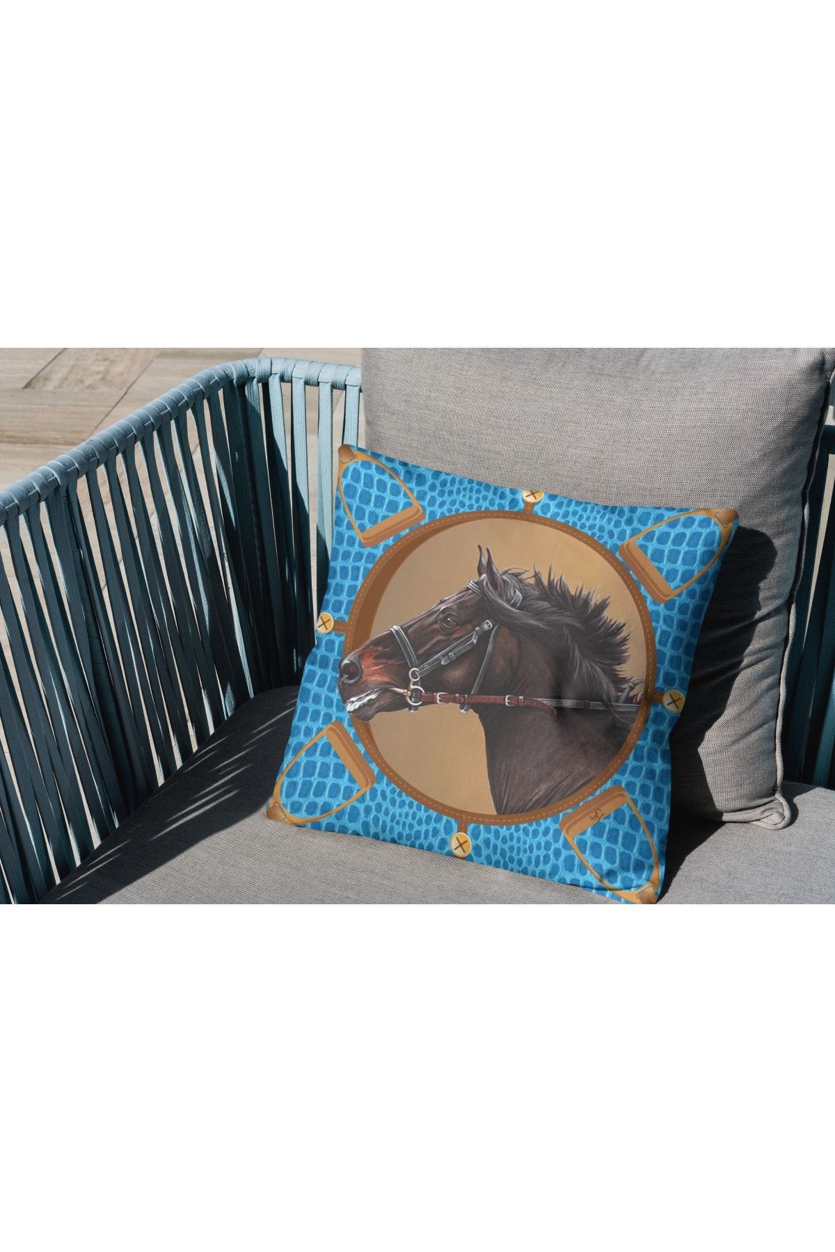 Kırlent Mavi Kahve Rengi At Ve Binicilik Temalı Pillow46