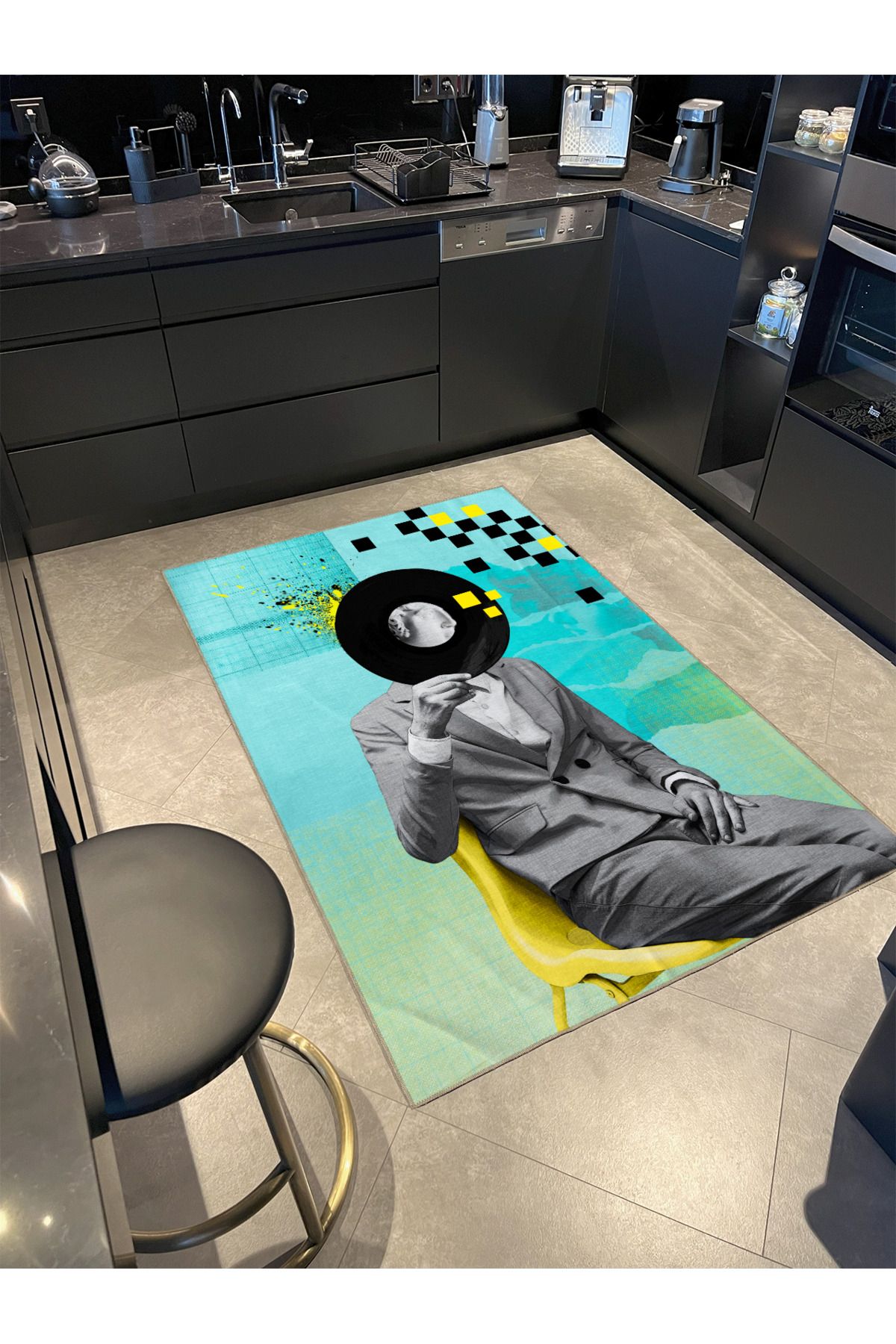 Turkuaz Gri Temalı İnsan Figürü Desenli Modern Dekoratif Halı 3480