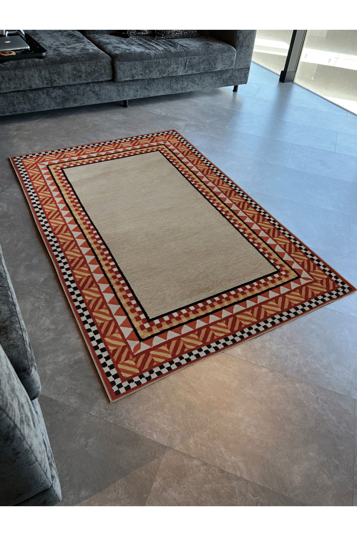 Gri Temalı Çok Renkli Dış Karma Geometrik Şekil Desenli Modern Dekoratif Halı 2324