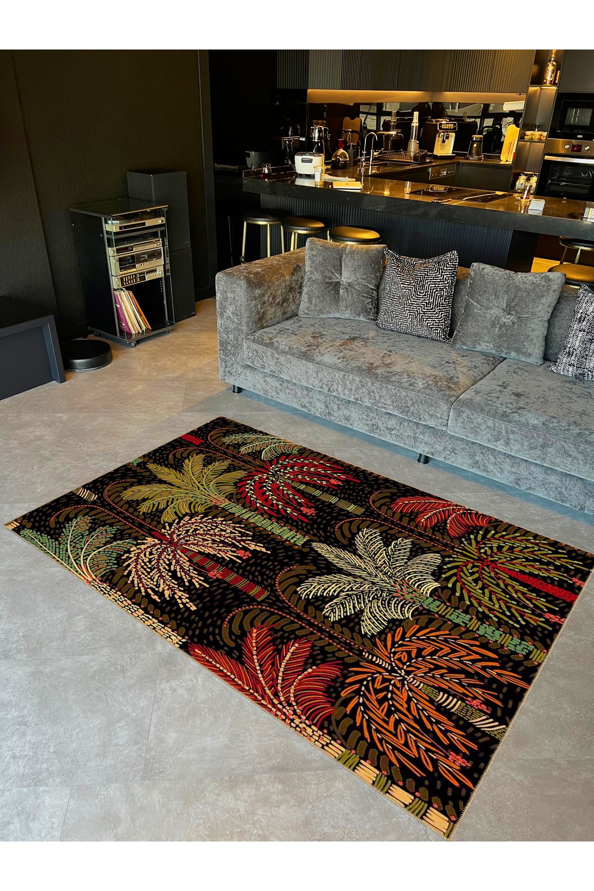 Tuğrul Koleksiyonu Koyu Ton Çok Renkli Palmiye Ağaçları Desen Dokuma Taban Modern Dekoratif Halı 05