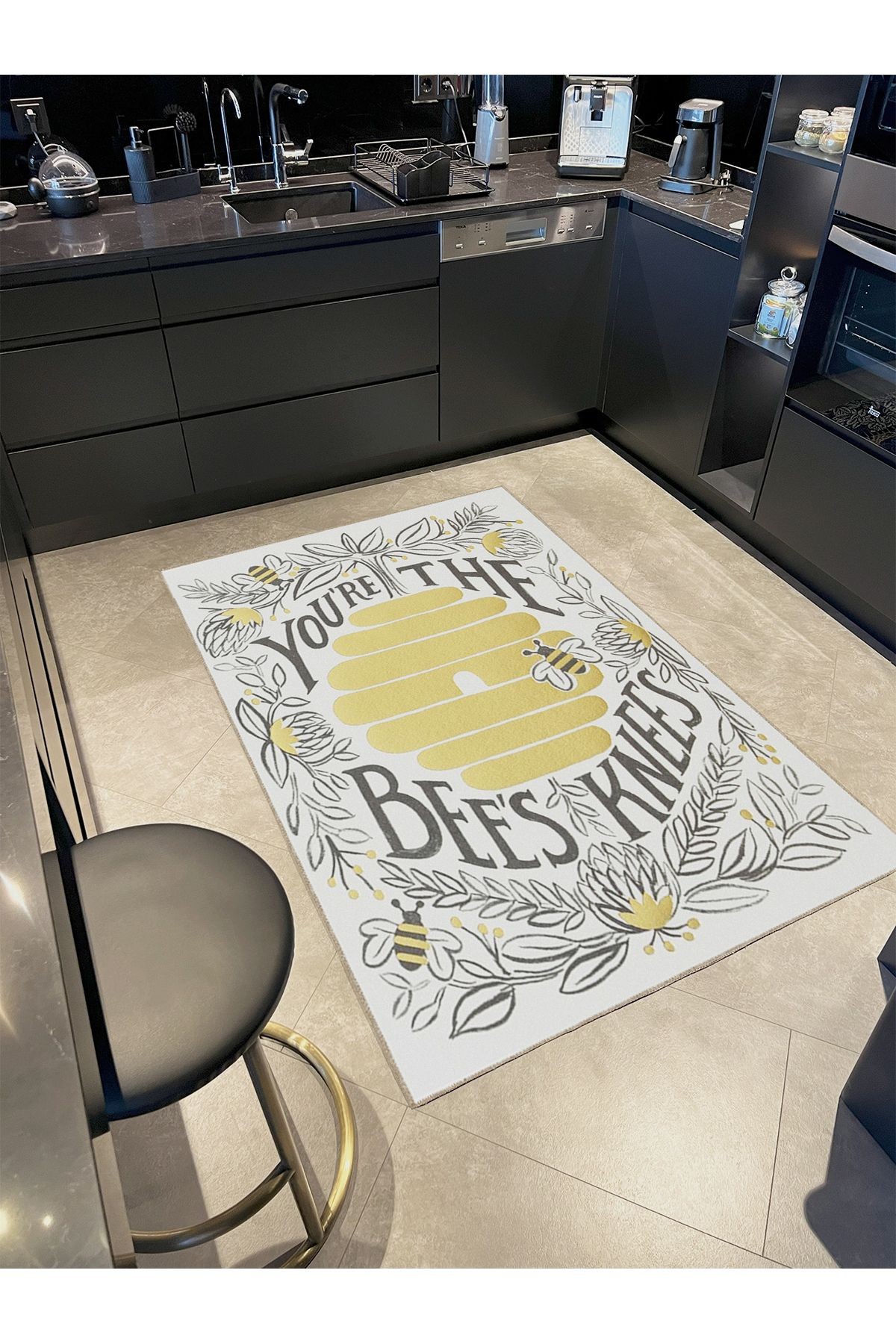 Tuğrul Koleksiyonu Arılar ve Çiçek Desenli Dokuma Taban Modern Dekoratif Halı 56