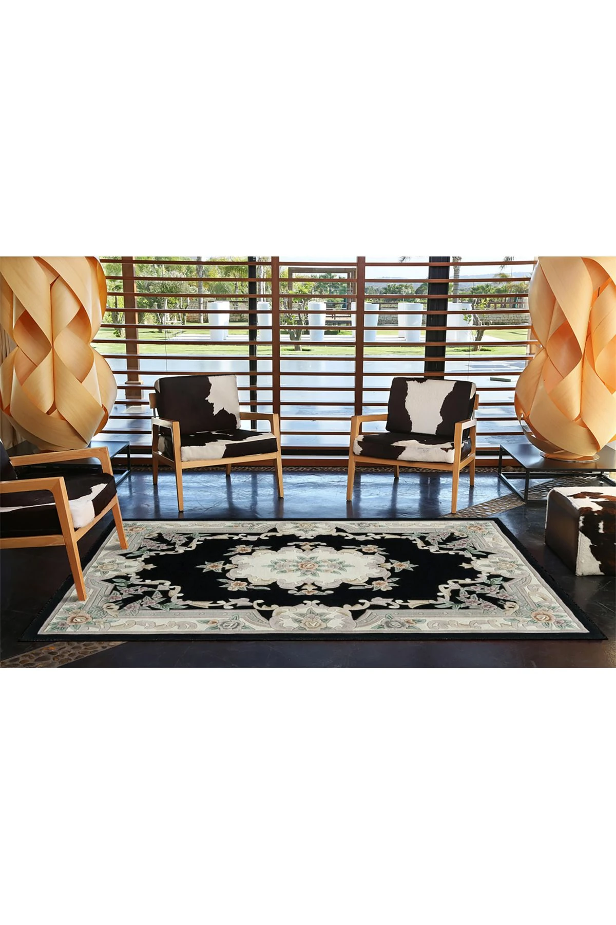 Gri ve Siyah Geometrik Desenli Çiçekli Dokuma Taban Halı miravip200