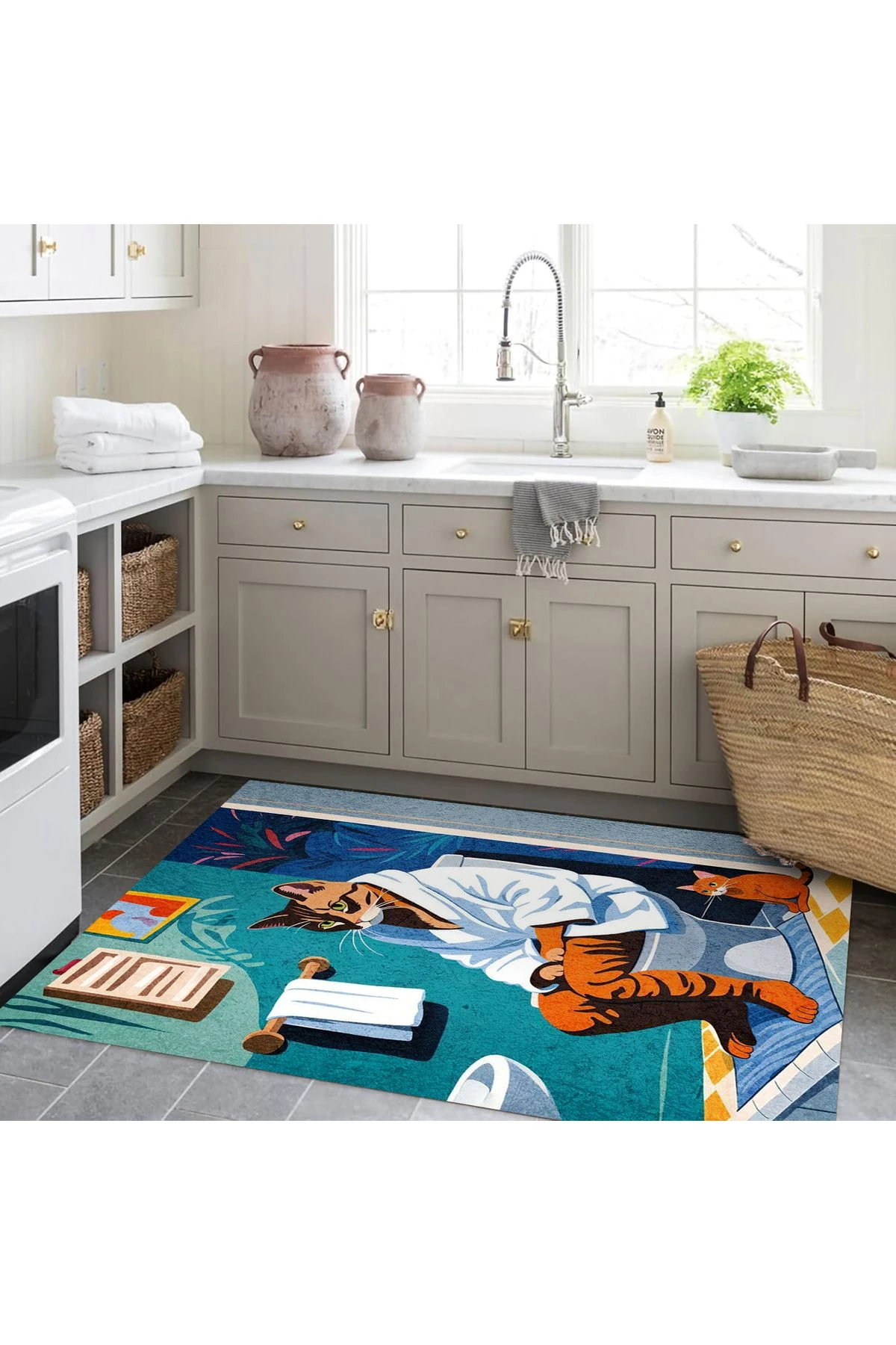 Kuzey Koleksiyonu Renkli Banyoda Beyaz Bornozlu Kedi Desenli Dokuma Taban Dekoratif Halı kuzey32