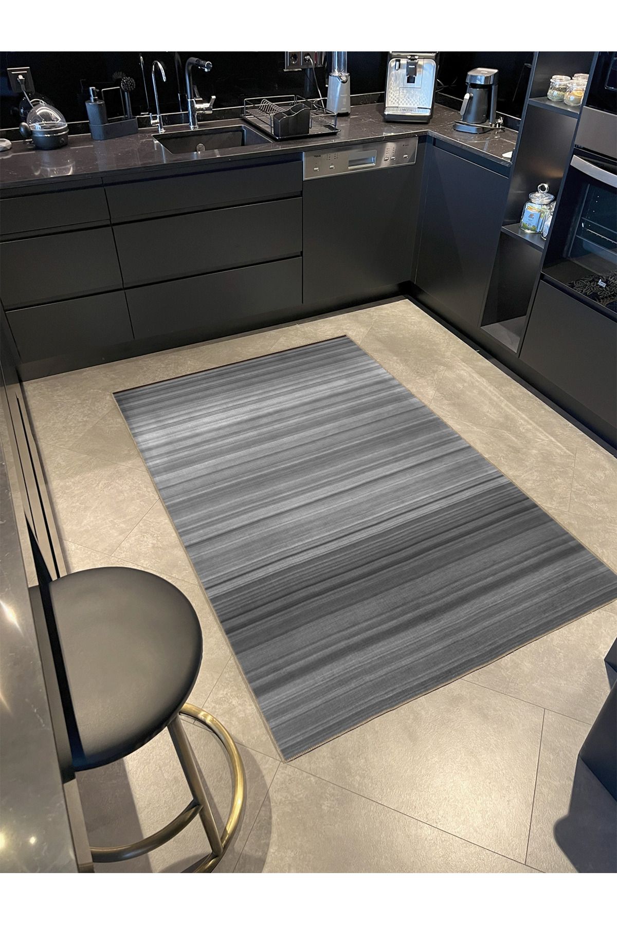 Gri Tonlarda Düz Çizgili Desenli Dokuma Taban Halı 4202