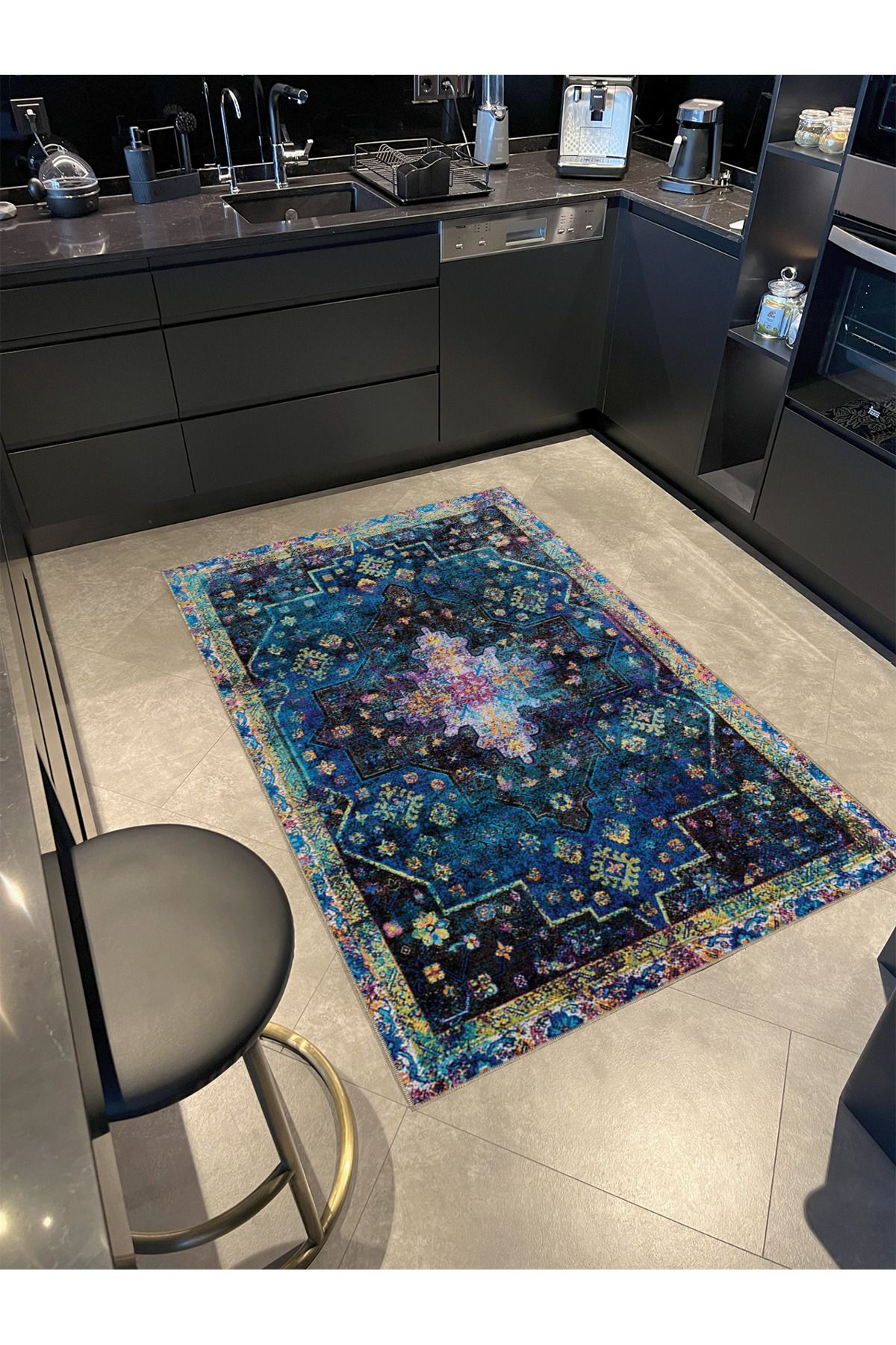 Lacivert Temalı Geleneksel Motif Desenli Etnik Vintage Dekoratif Halı 4869