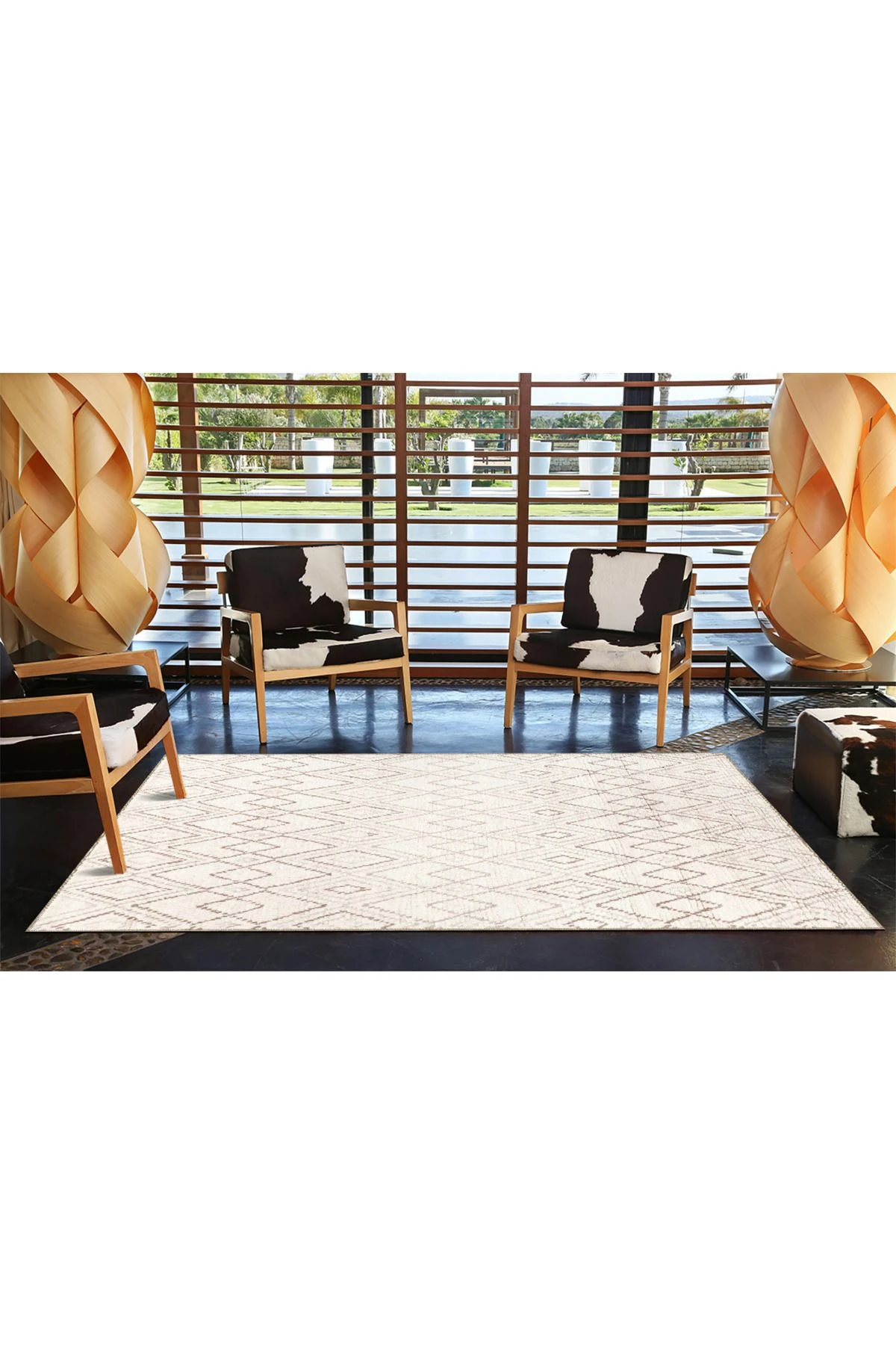 Açık Renkli Çapraz Baklavalı Desenli Dekoratif Halı miravip573