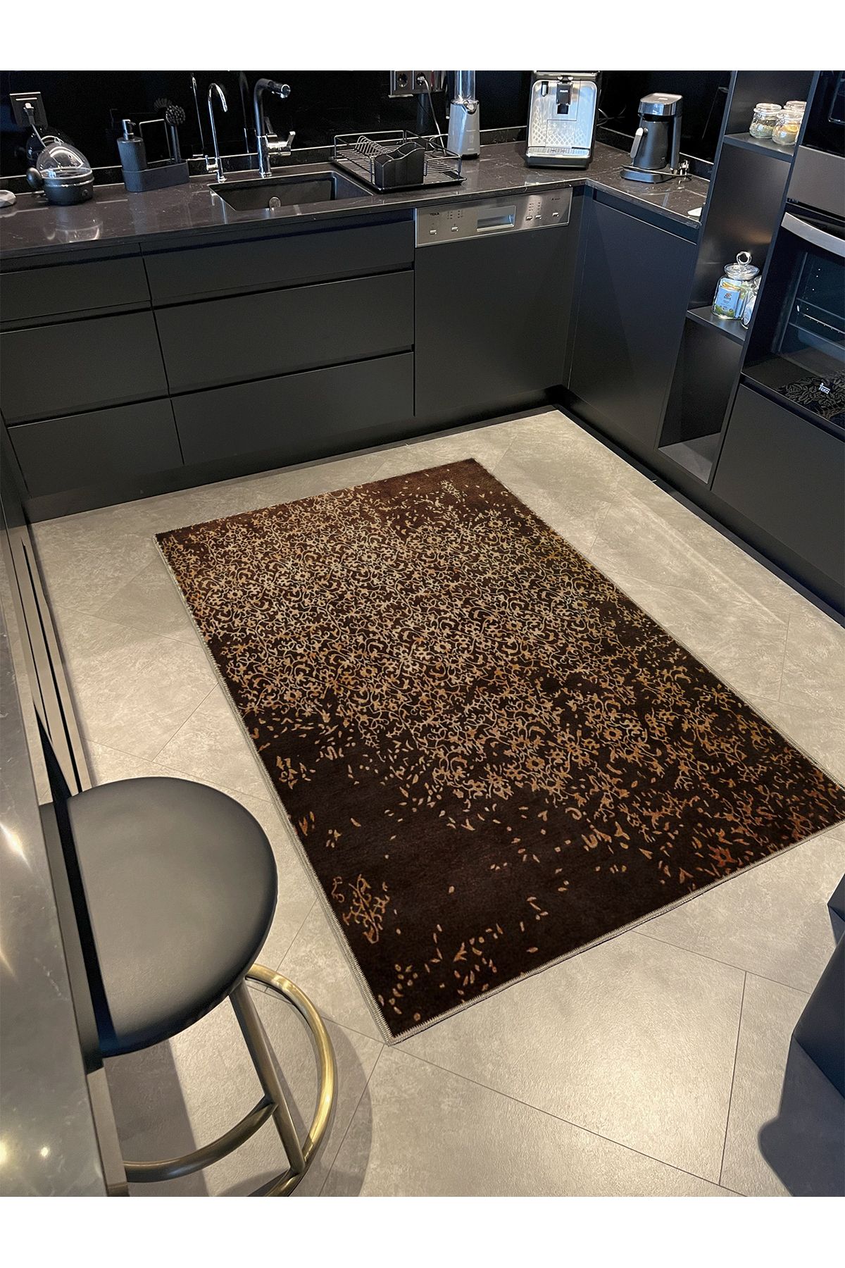 Bej Kahve Temalı Geleneksel Motif Etnik Desenli Vintage Dekoratif Halı 5241