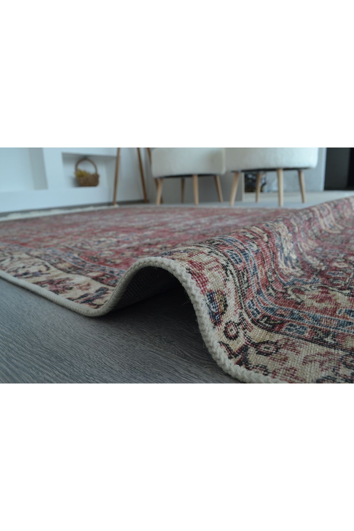 Mira Kırmızı Geleneksel Çiçek Desen Dekoratif Halı Mira 1541