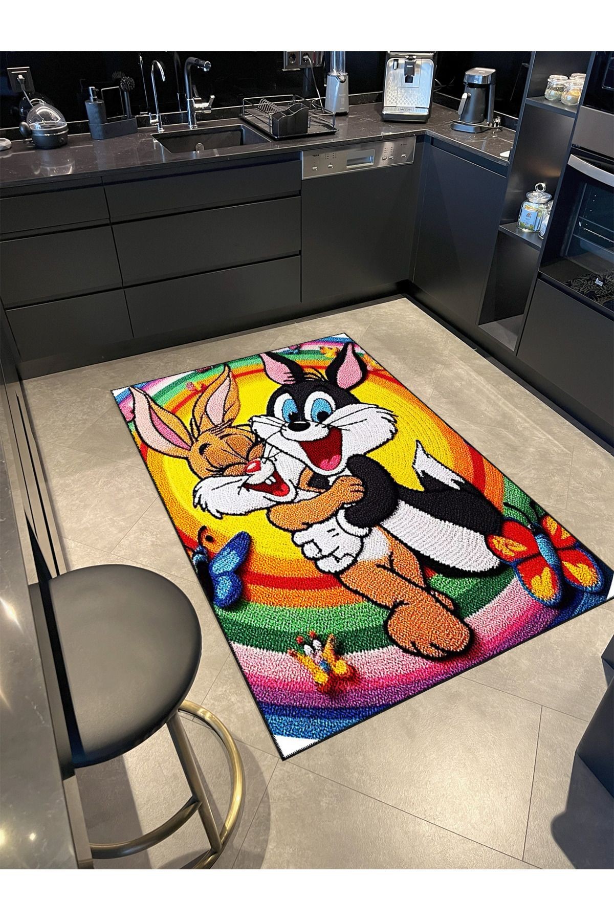 Çizgi Karakter Tema Çok Renkli Tavşan Bugs Bunny Desenli Kreatif Modern Dekoratif Halı 5101
