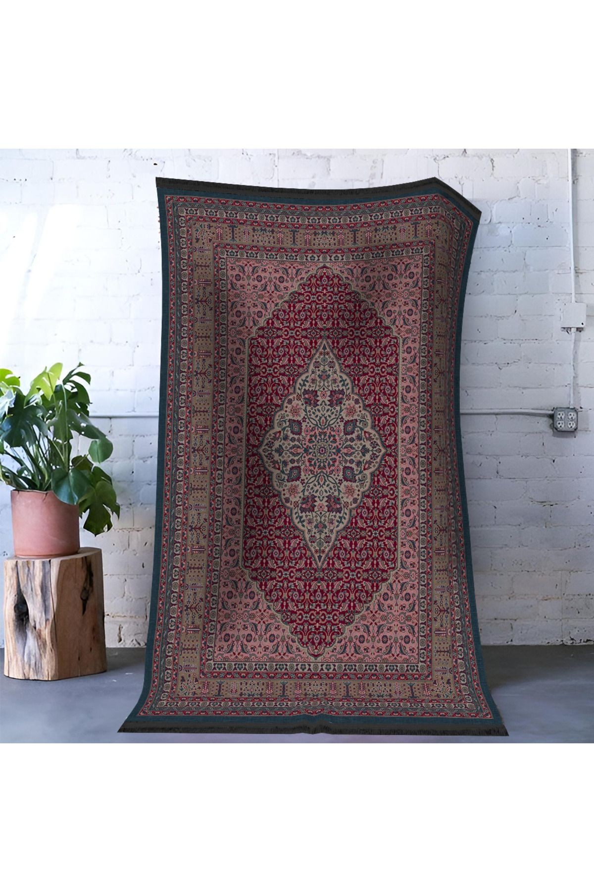 Mira Pembe Temalı Çok Renkli Geleneksel Motif Etnik Desenli Vintage Dekoratif Halı Mira 1594