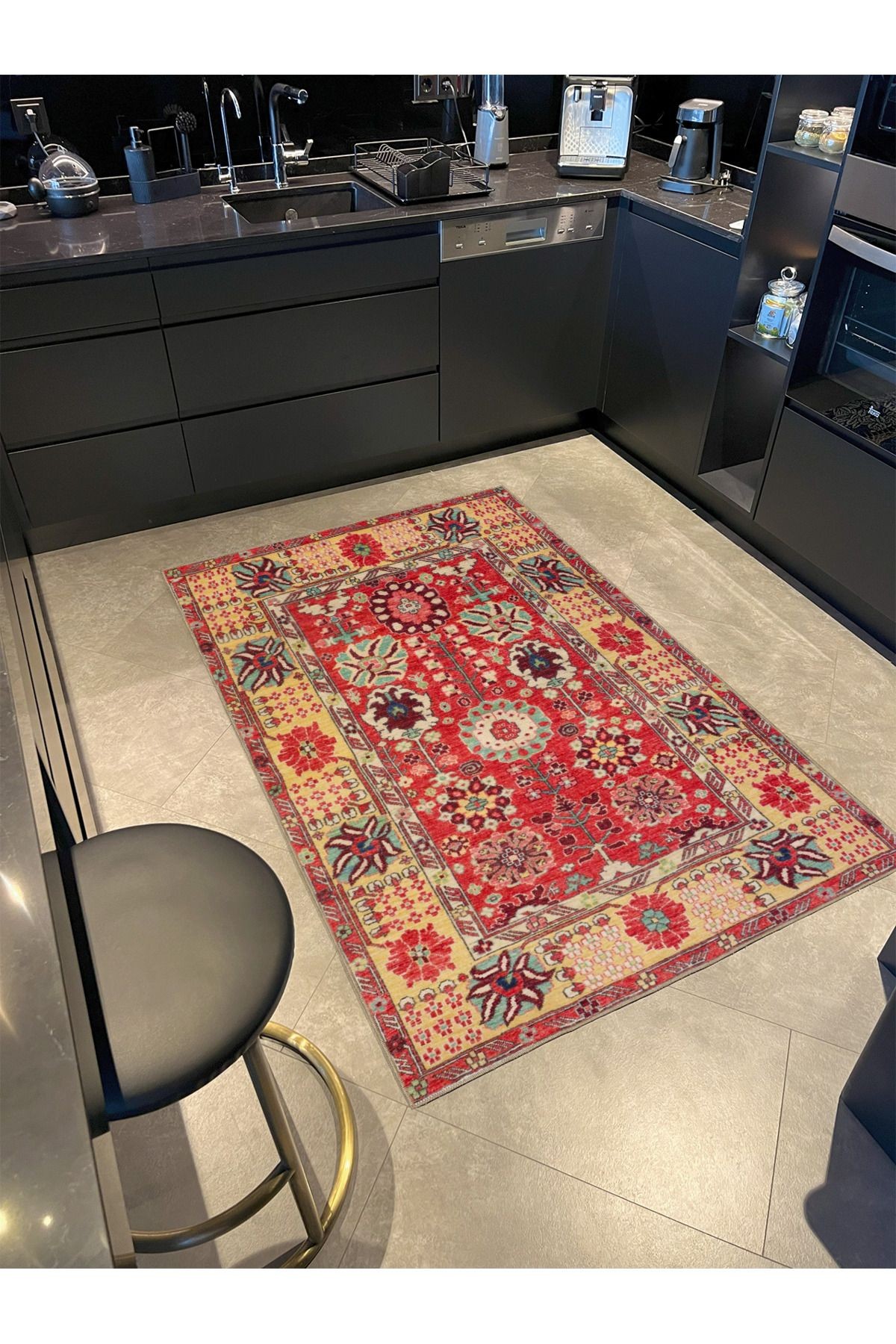 Kırmızı Botanik Temalı Desenli Dokuma Taban Halı ve Yıkanabilir Halı aloha49