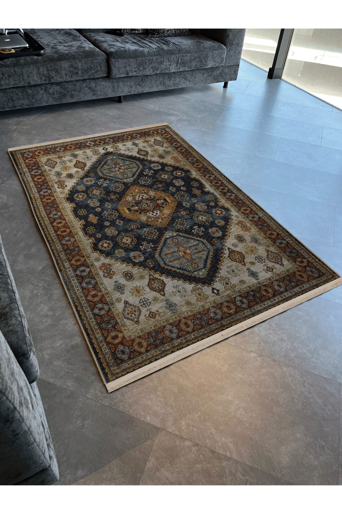 Koyu Mavi Sarı Temalı Geleneksel Motif Desenli Kreatif Vintage Dekoratif Halı 2864
