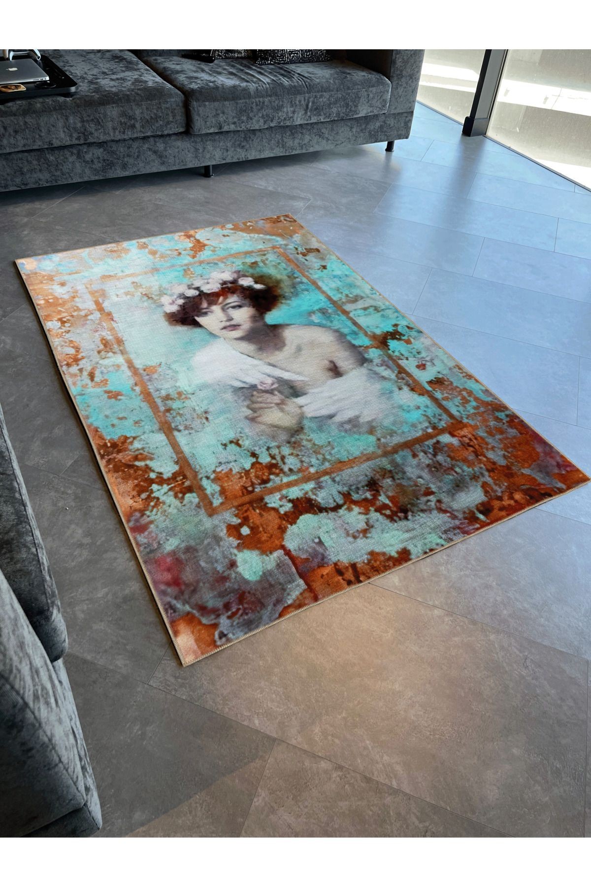 Mavi Kahve Temalı Soyut Kadın Tasarım Desenli Kreatif Modern Dekoratif Halı 2504