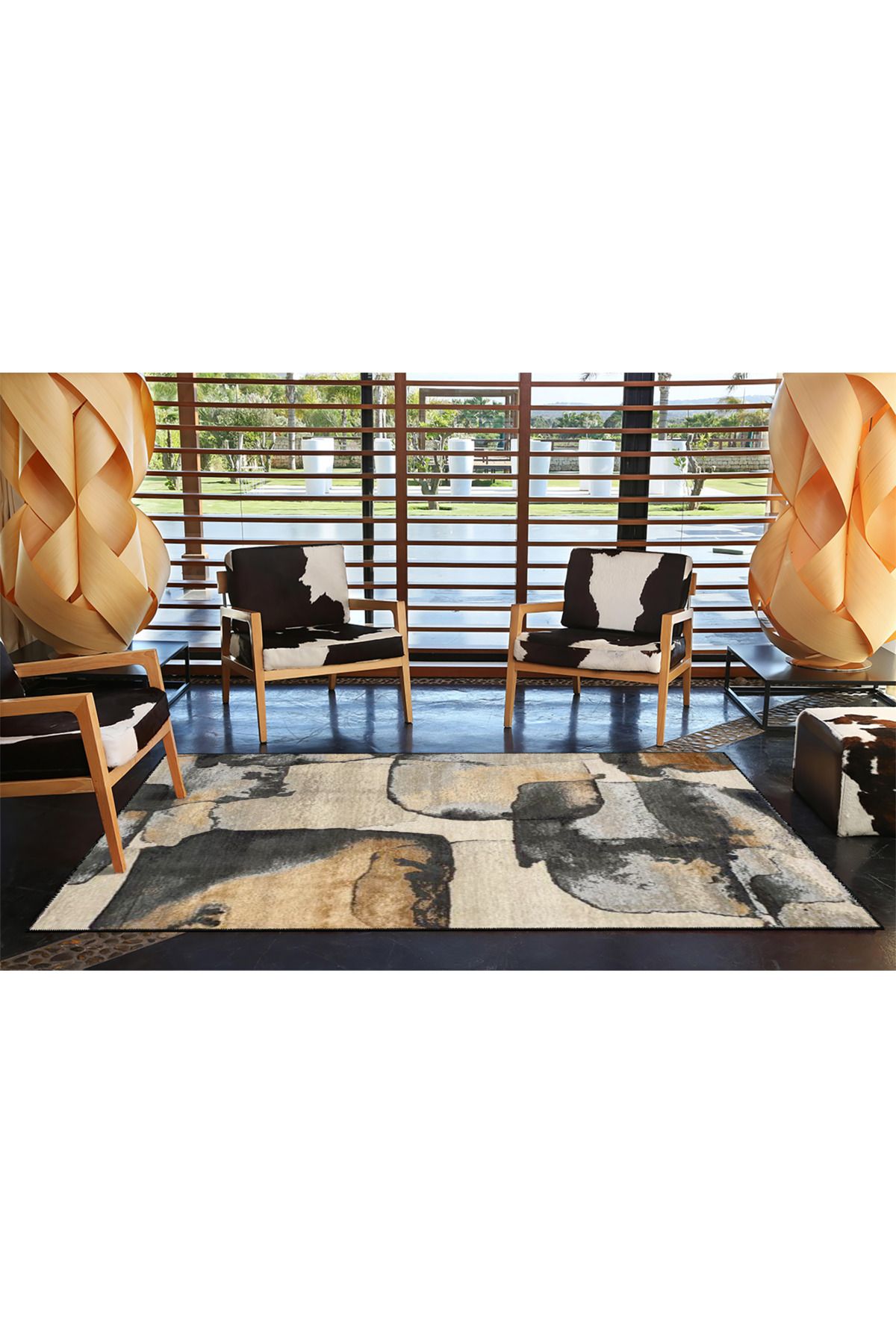 Gri Temalı ve Pastel Boyalı Desenli Dekoratif Halı miravip445