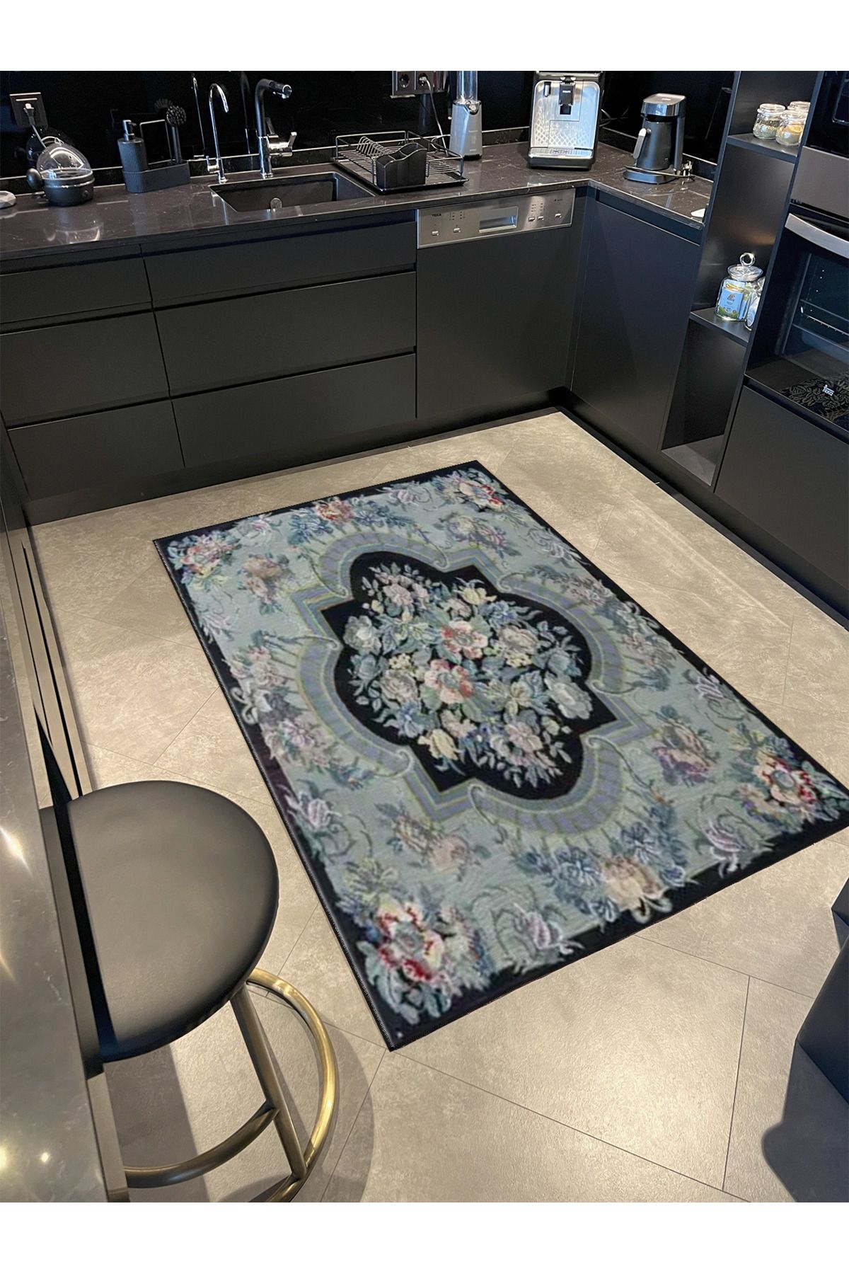 Antrasit Renklerde Çiçekli Desenli Dekoratif Halı miravip560