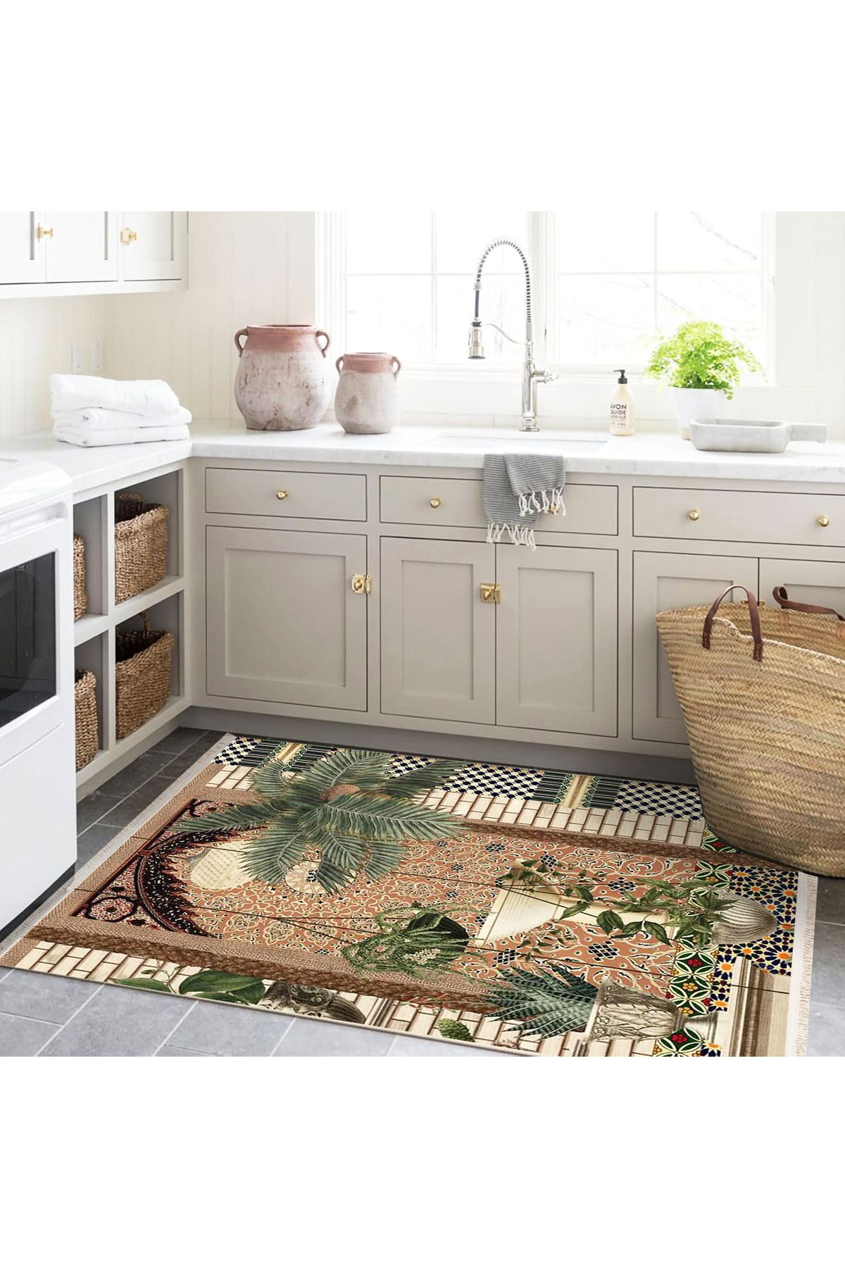 Güney Koleksiyonu Saray Bahçesi Temalı Etnik Motifler ve Ağaç Desenli Vintage Dekoratif Halı 08