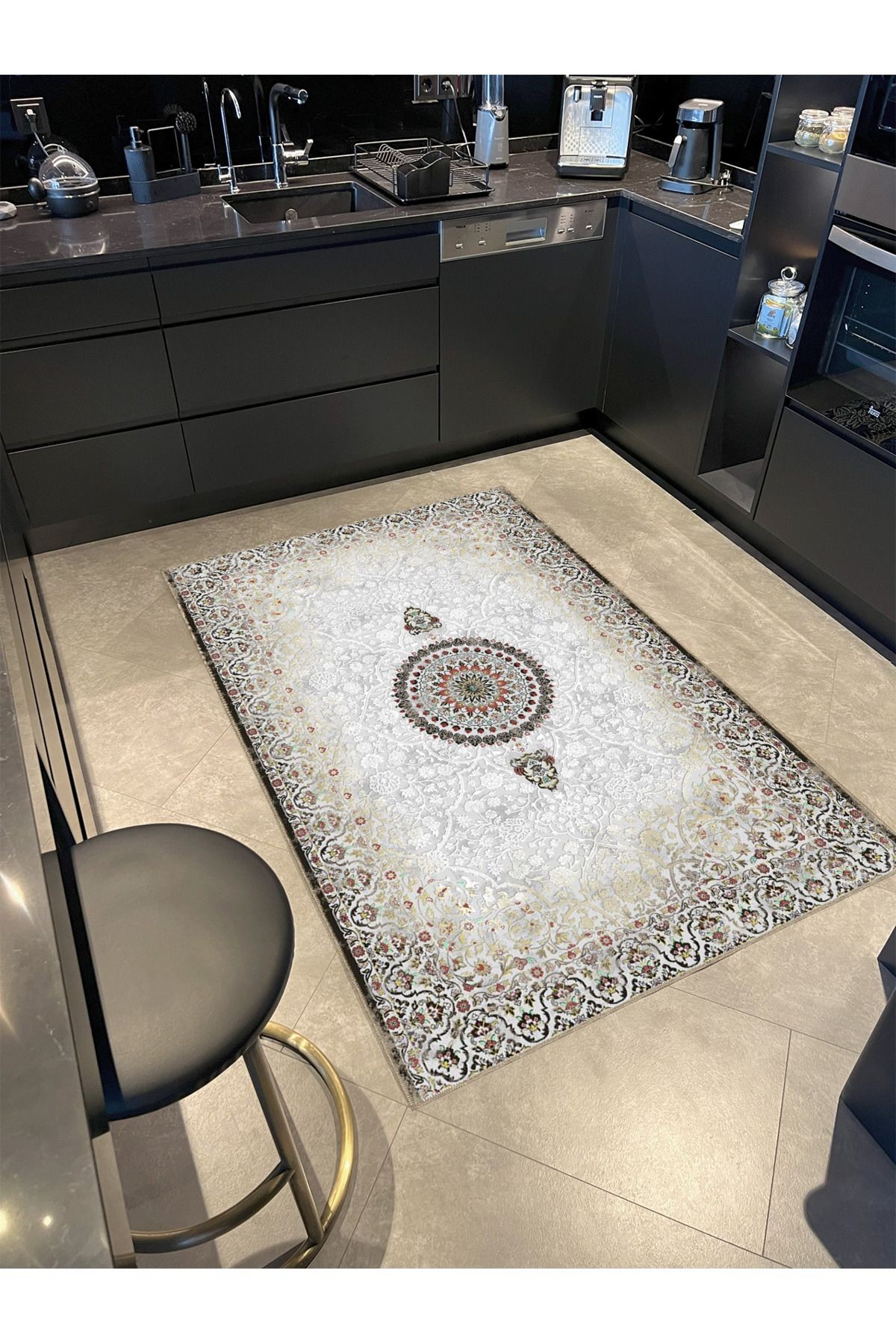 Bej Temalı Eskitme Geleneksel Motif Çiçek Desenli Vintage Dekoratif Halı 4900
