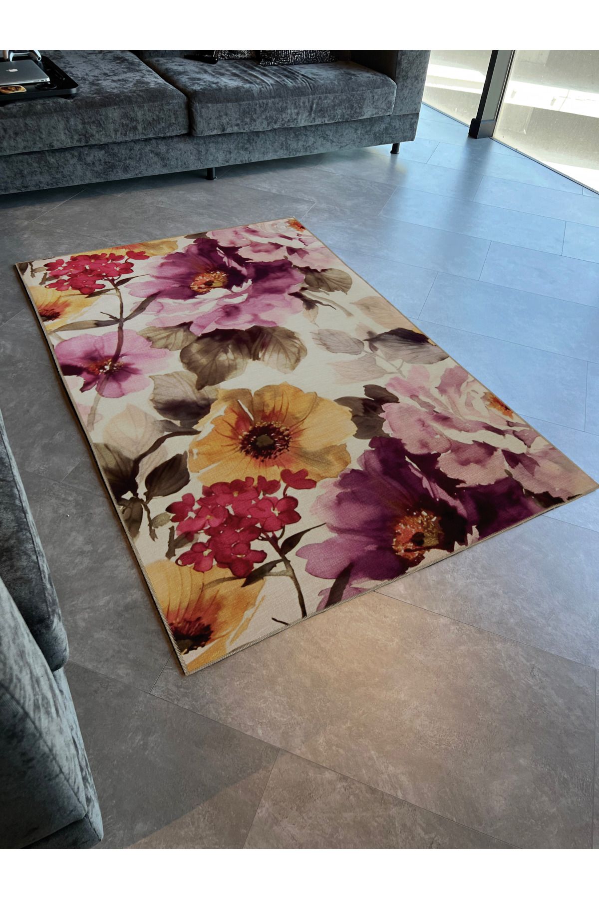 Mor Sarı Temalı Gül Desenli Kreatif Modern Dekoratif Halı 2143