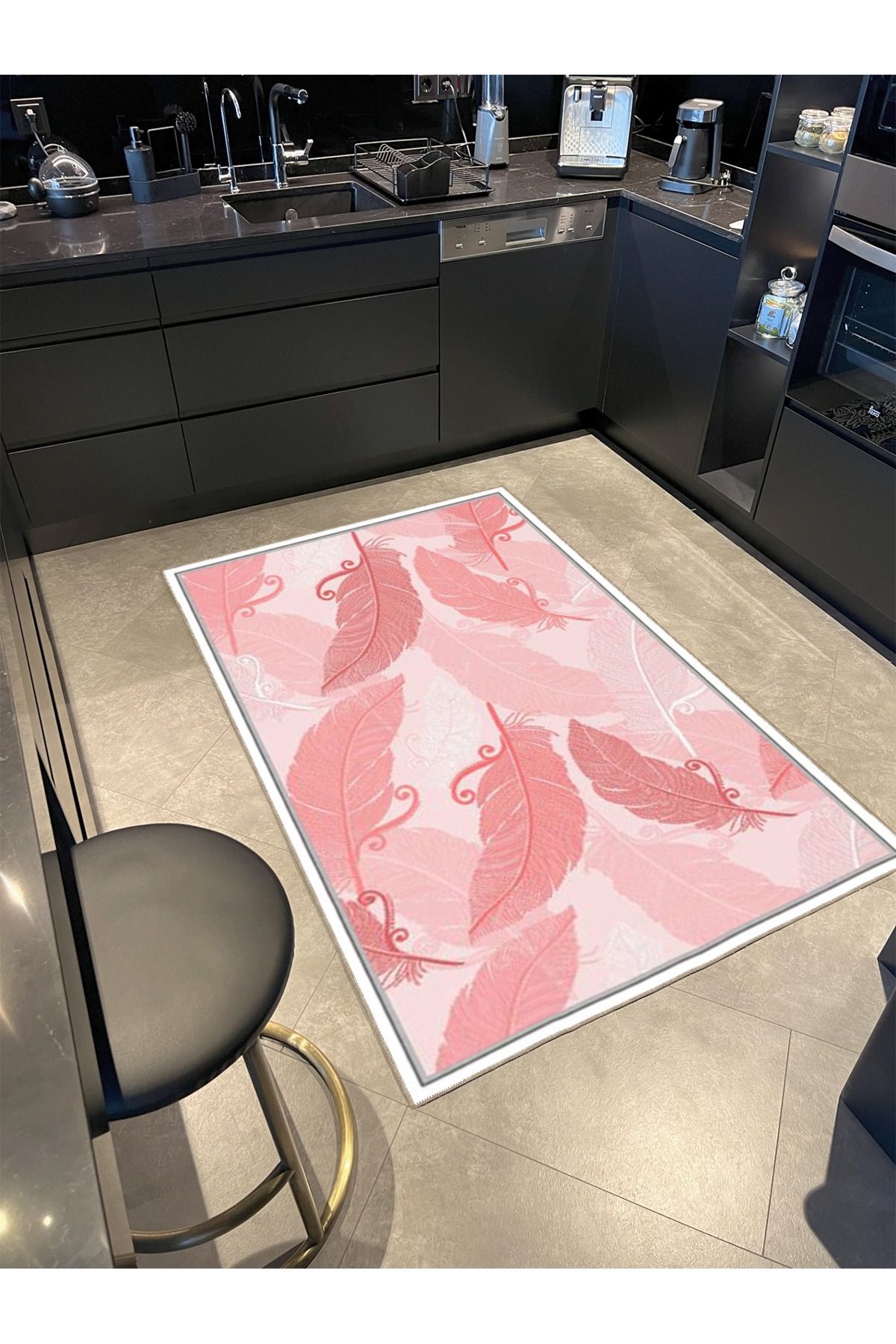 Pembe Renkli Yaprak Desenli Dokuma Taban Halı 3799