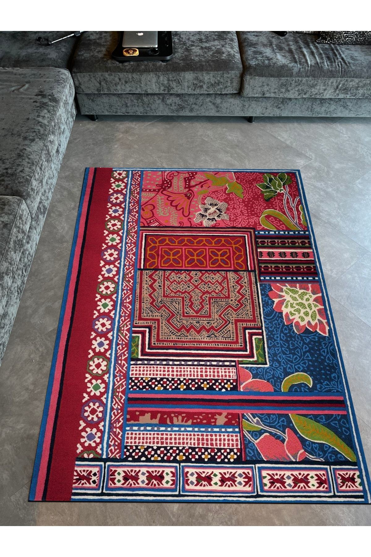 Mira 1104 Etnik Çiçek Ve Patchwork Desen Çok Renkli Dokuma Taban Halı