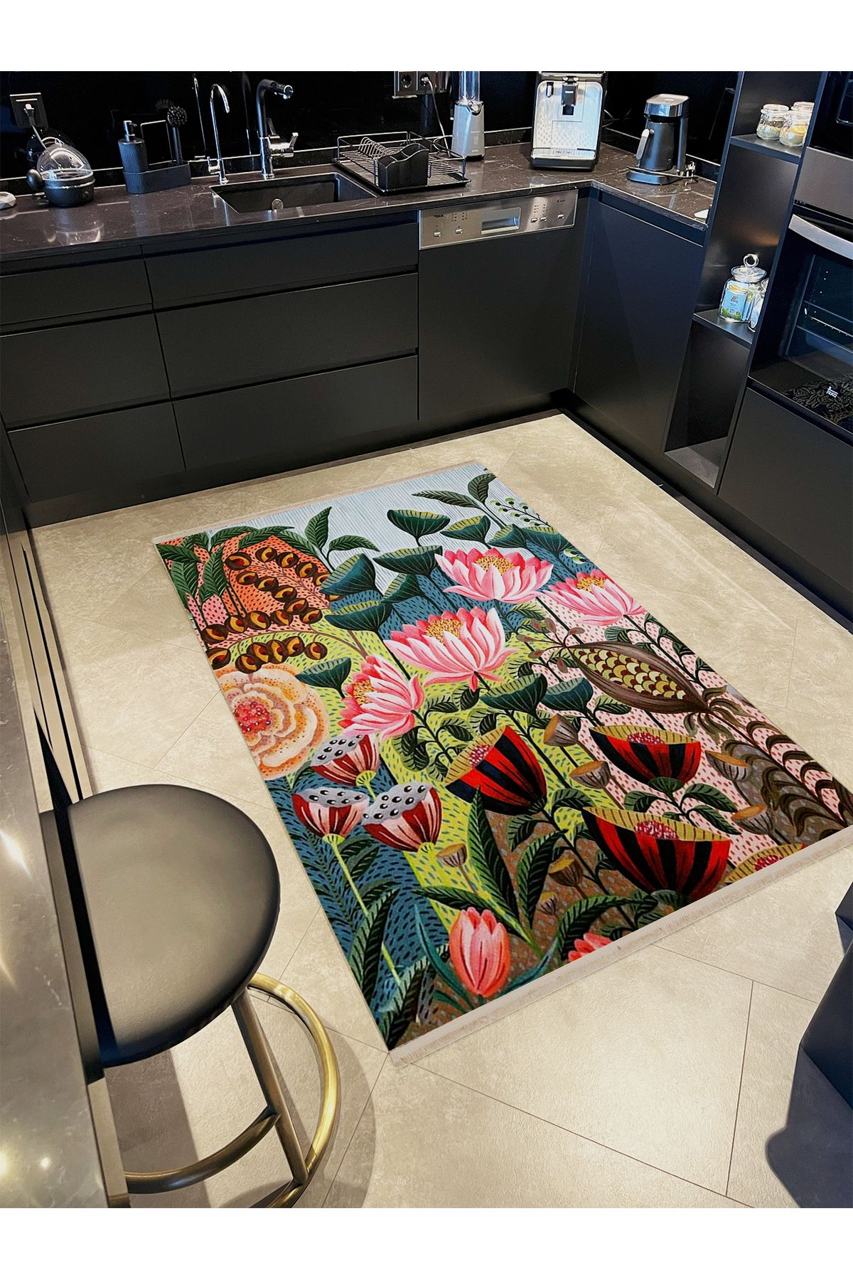 Yılmaz Koleksiyonu Çok Renkli Botanik Tasarım Orman ve Çiçekler Desenli Modern Dekoratif Halı 18