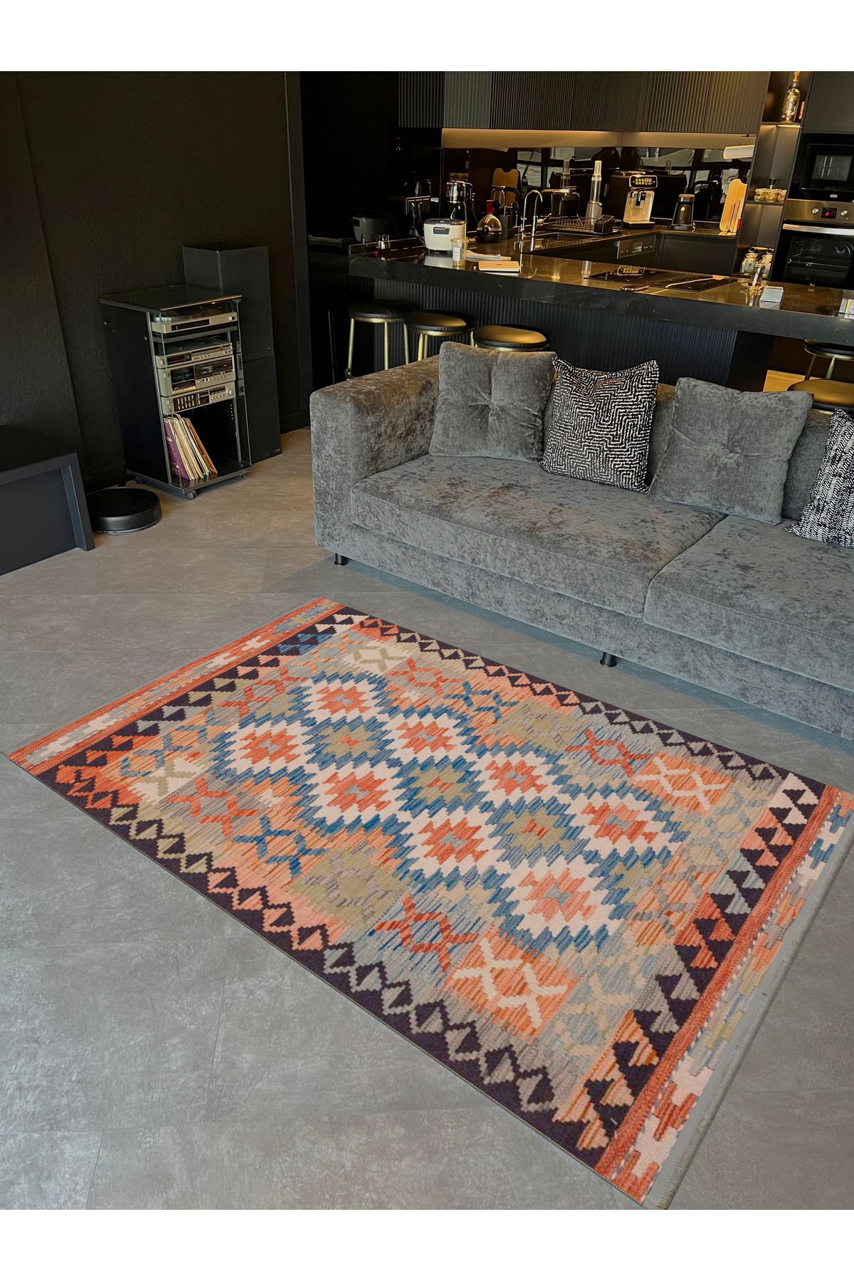 Güney Koleksiyonu Çok Renkli Geometrik Etnik Motifli ve Geleneksel Desenli Vintage Dekoratif Halı 45