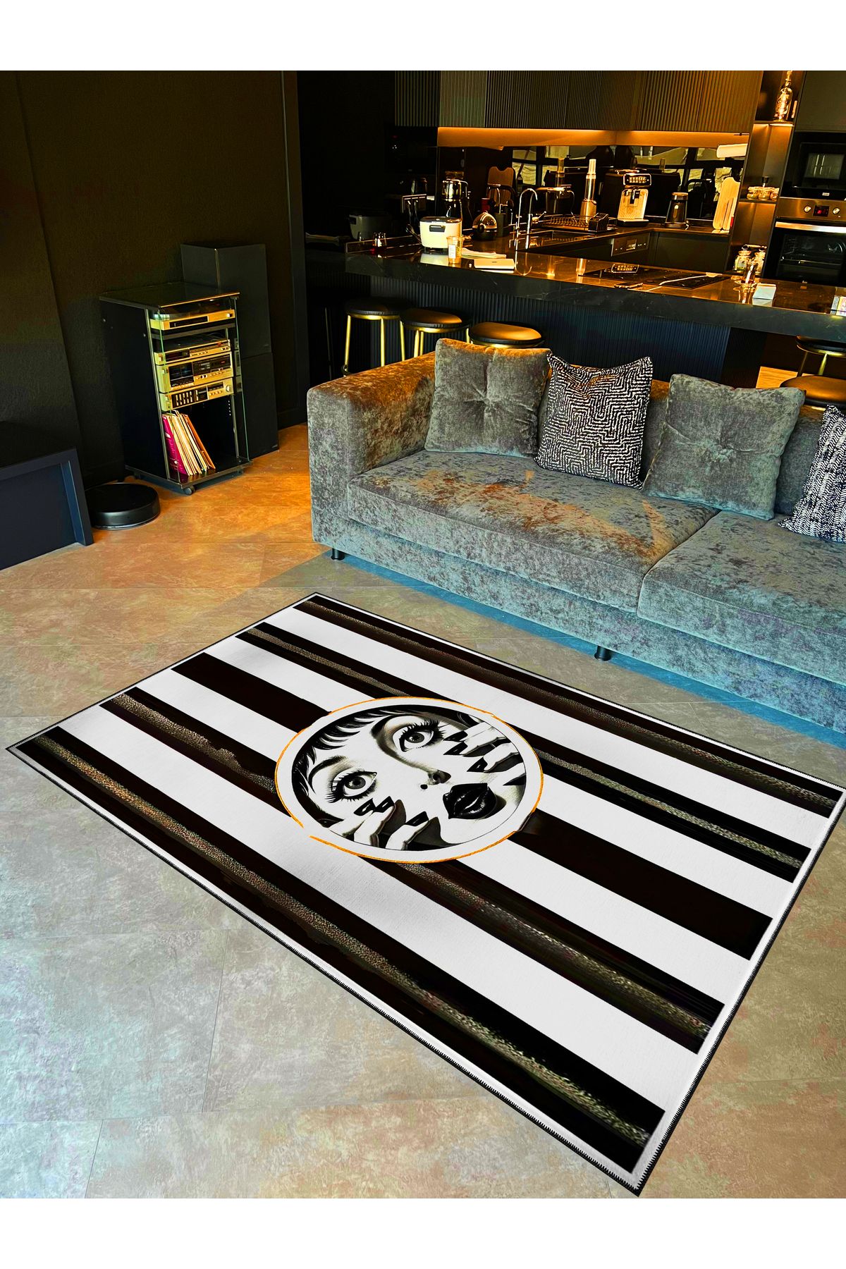 Siyah Beyaz Çizgi Temalı Modern Yüz Desenli Dokuma Taban Halı ve Yıkanabilir Halı miraface01
