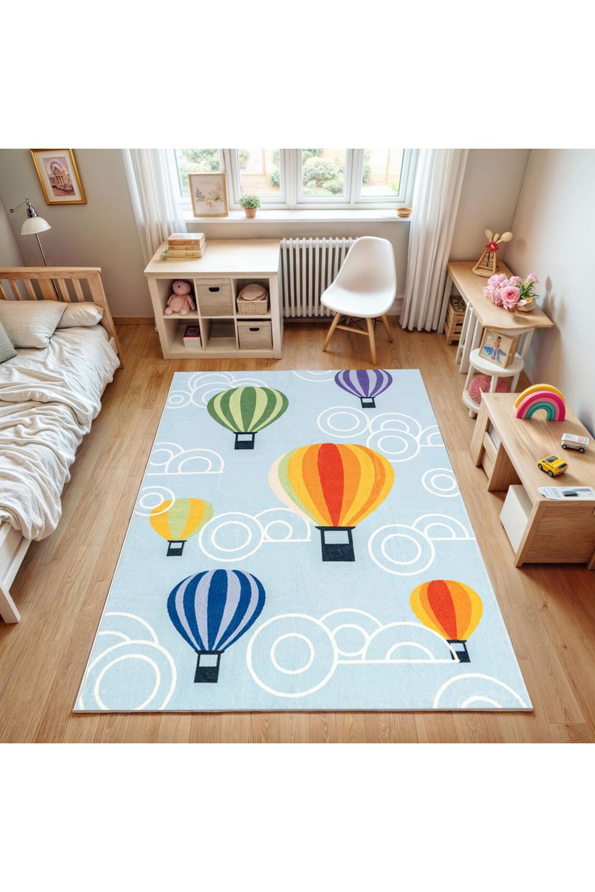 Asya Koleksiyonu Açık Mavi Çok Renkli Uçan Balonlar Dokuma Taban Modern Dekoratif Halı asya25
