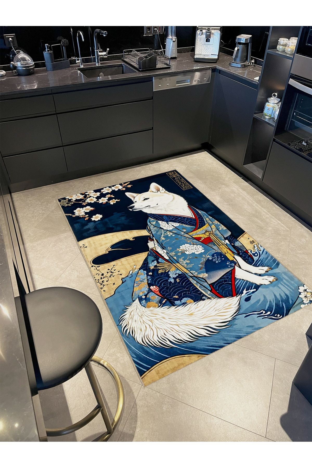 Tuğrul Koleksiyonu Soyut Tema Kimono Giyen Akita Köpek Desenli Dokuma Taban Modern Dekoratif Halı 39