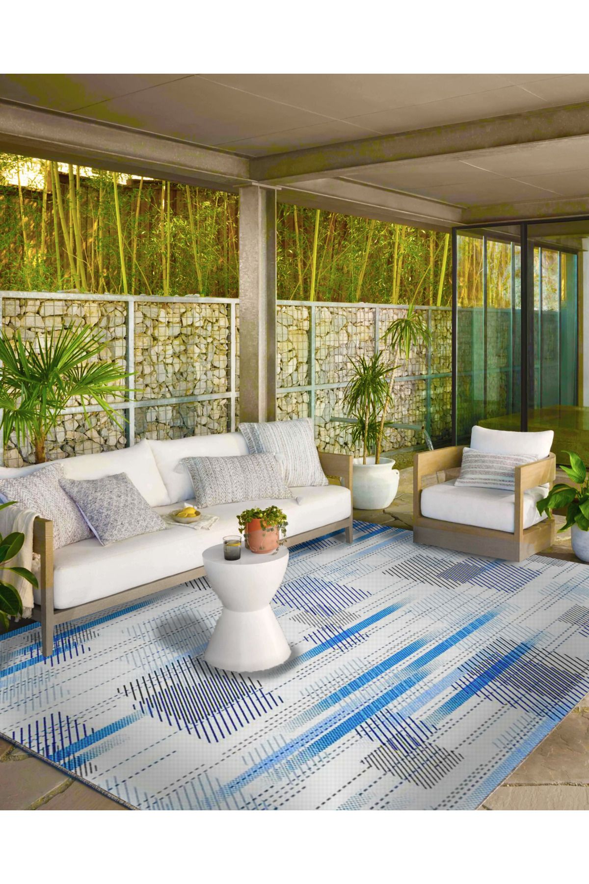 Mavi Beyaz Kareli Geometrik Temalı Dokuma Taban Halı ve Yıkanabilir Halı miravip9825