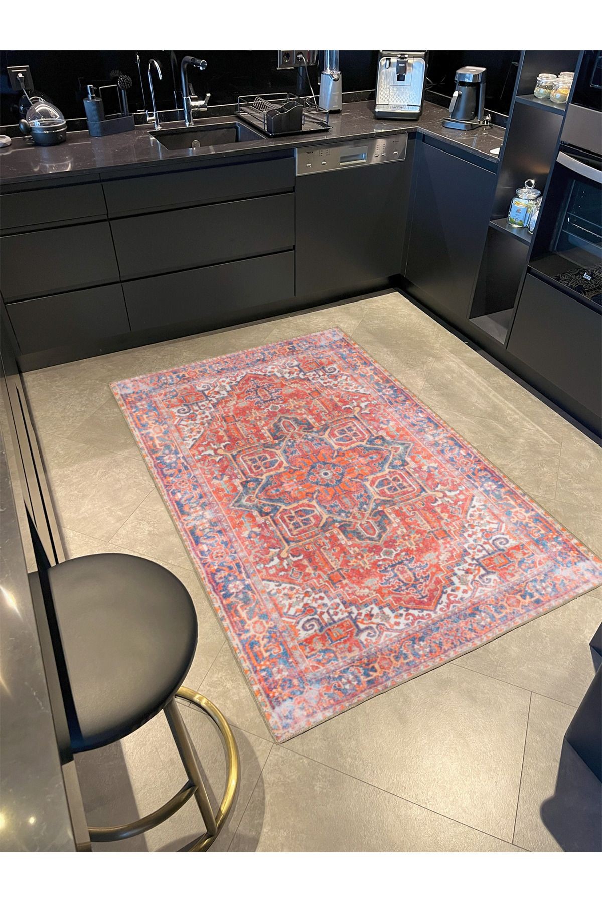 Geleneksel Kırmızı Motifli Dekoratif Halı ve Yıkanabilir Halı miravip9638