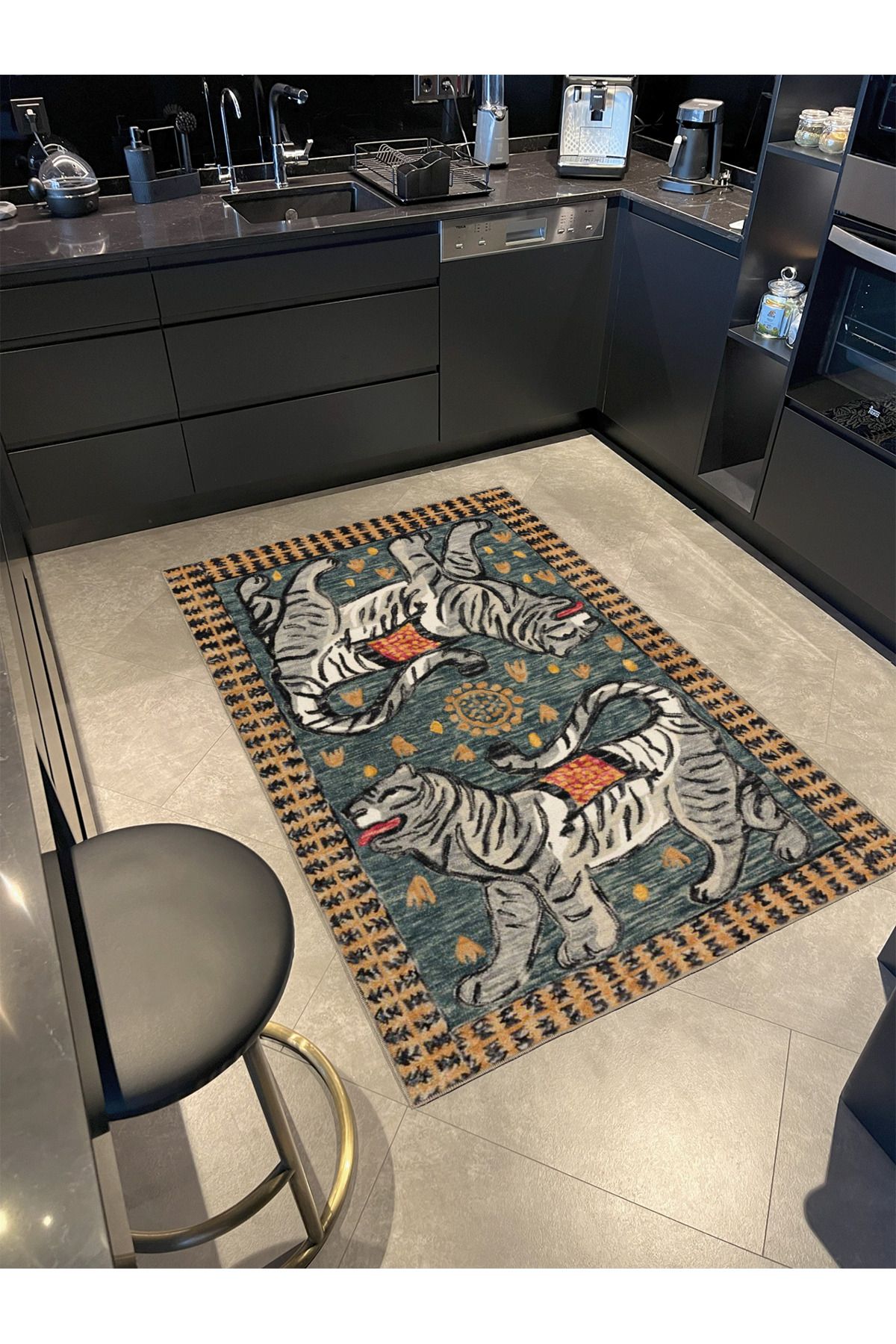 Gri Bej Temalı Kaplan Kaplan Desenli Kreatif Modern Dekoratif Halı 3591