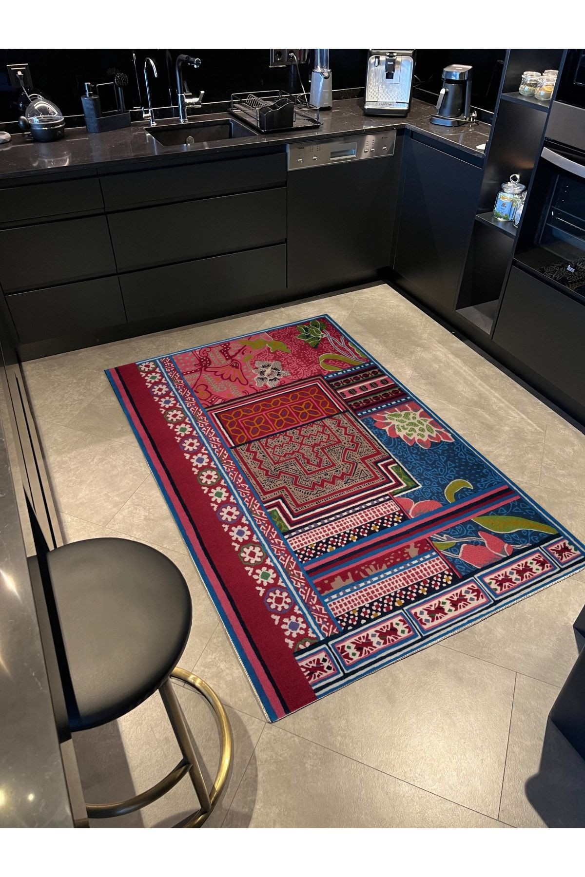 Mira 1104 Etnik Çiçek Ve Patchwork Desen Çok Renkli Dokuma Taban Halı