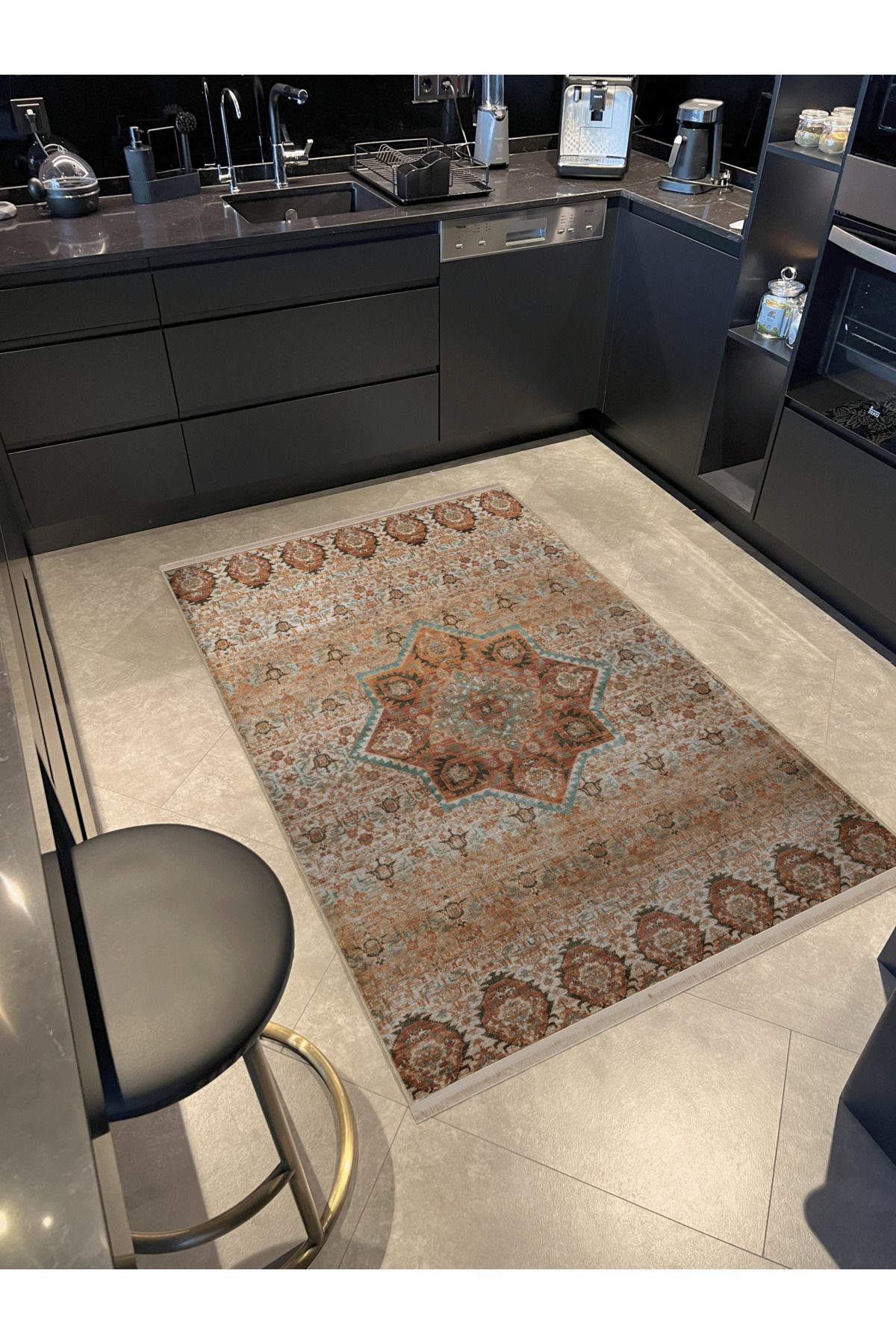 Bej Temalı Motifli Etnik Çiçek Desenli Kreatif Vintage Dekoratif Halı 3029