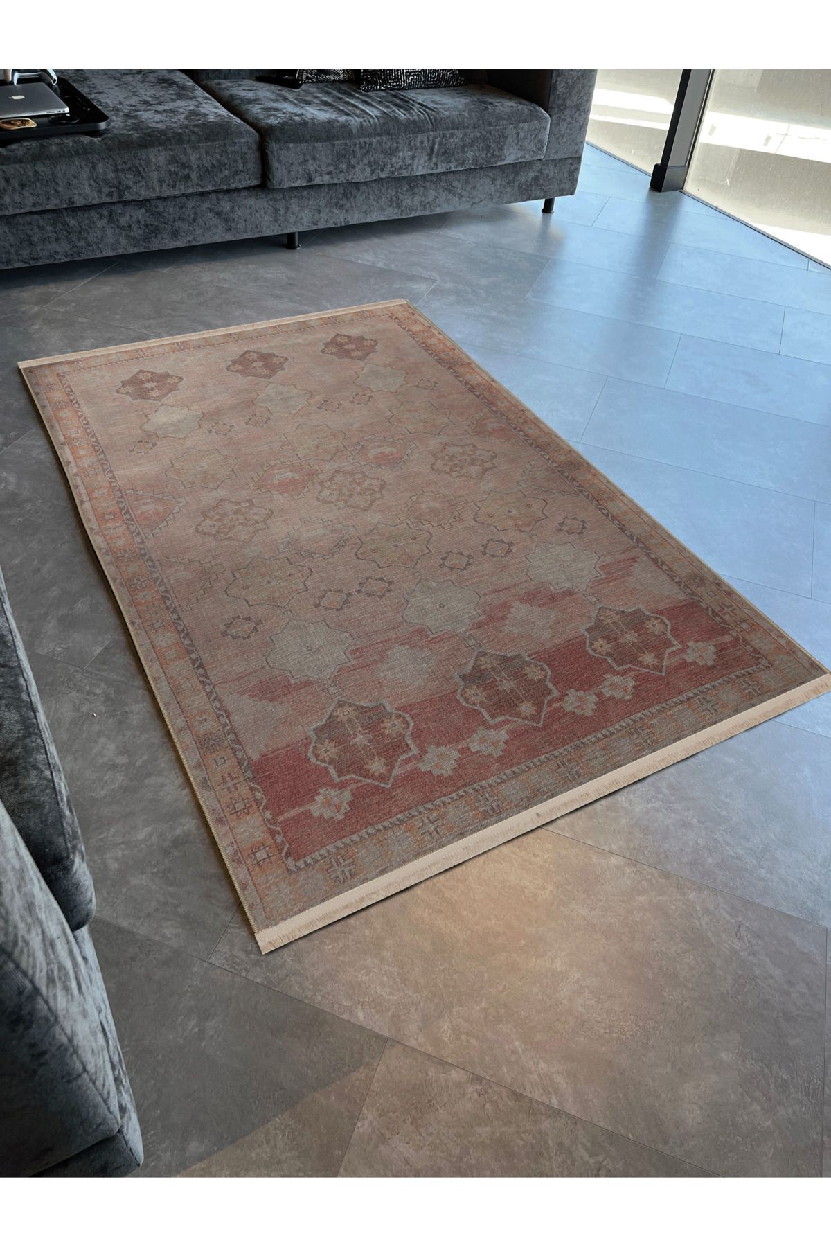 Pudra Temalı Geleneksel Motif Çiçek Desenli Kreatif Vintage Dekoratif Halı 3008