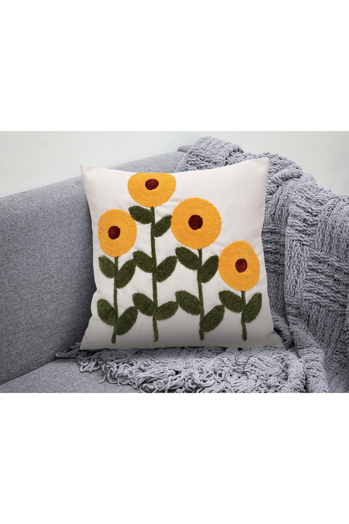Bohem Tarz Nakış Detaylı Sarı Ayçiçekleri Desenli Punch Kırlent Kılıfı 05