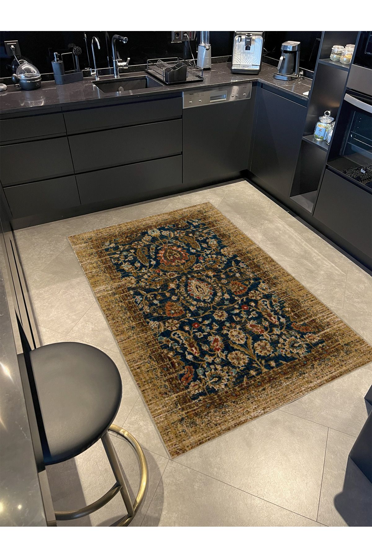 Lacivert Temalı Geleneksel Motif Çiçek Desenli Vintage Dekoratif Halı 4571