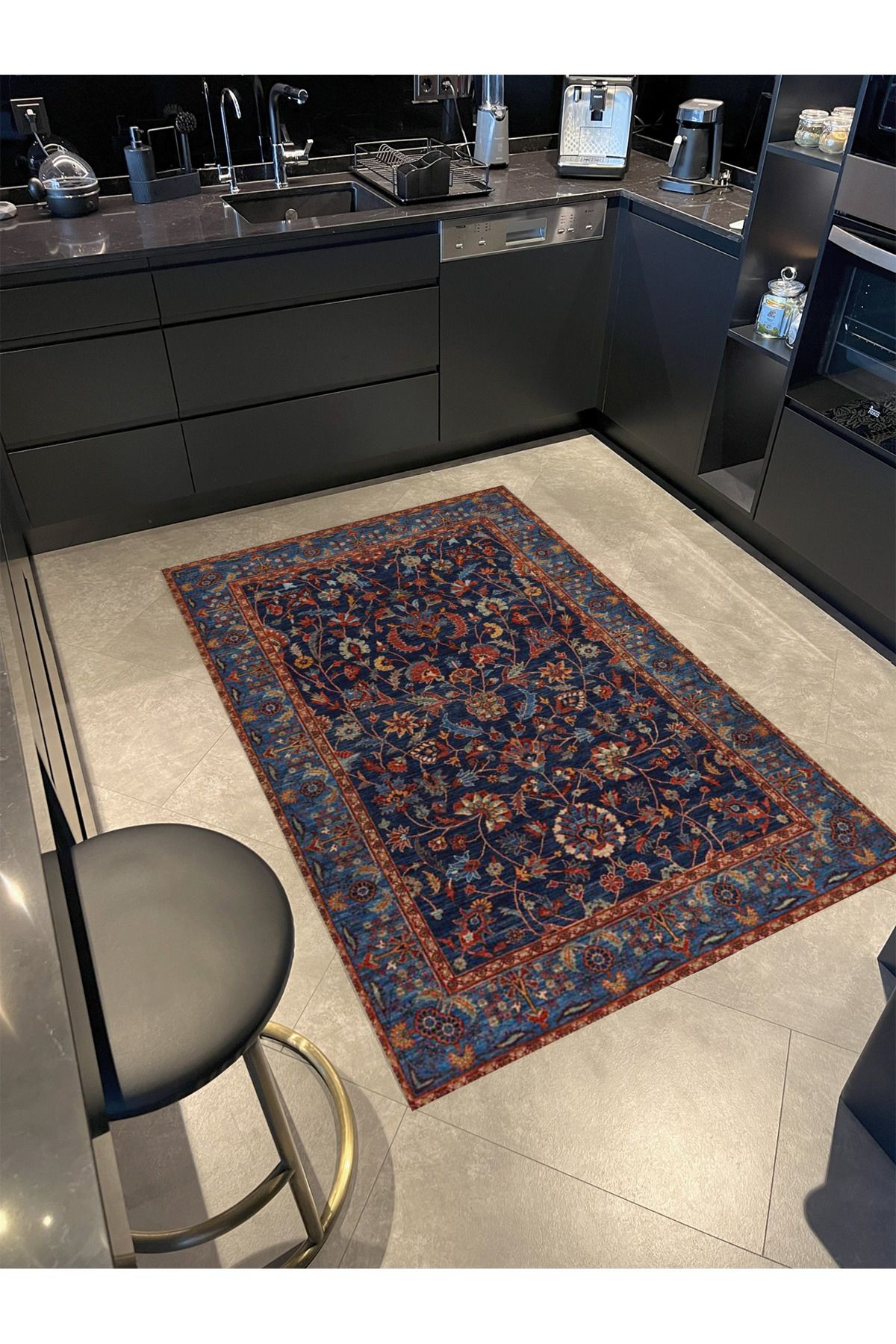 Lacivert Turuncu Temalı Geleneksel Motif Çiçek Desenli Vintage Dekoratif Halı 3817