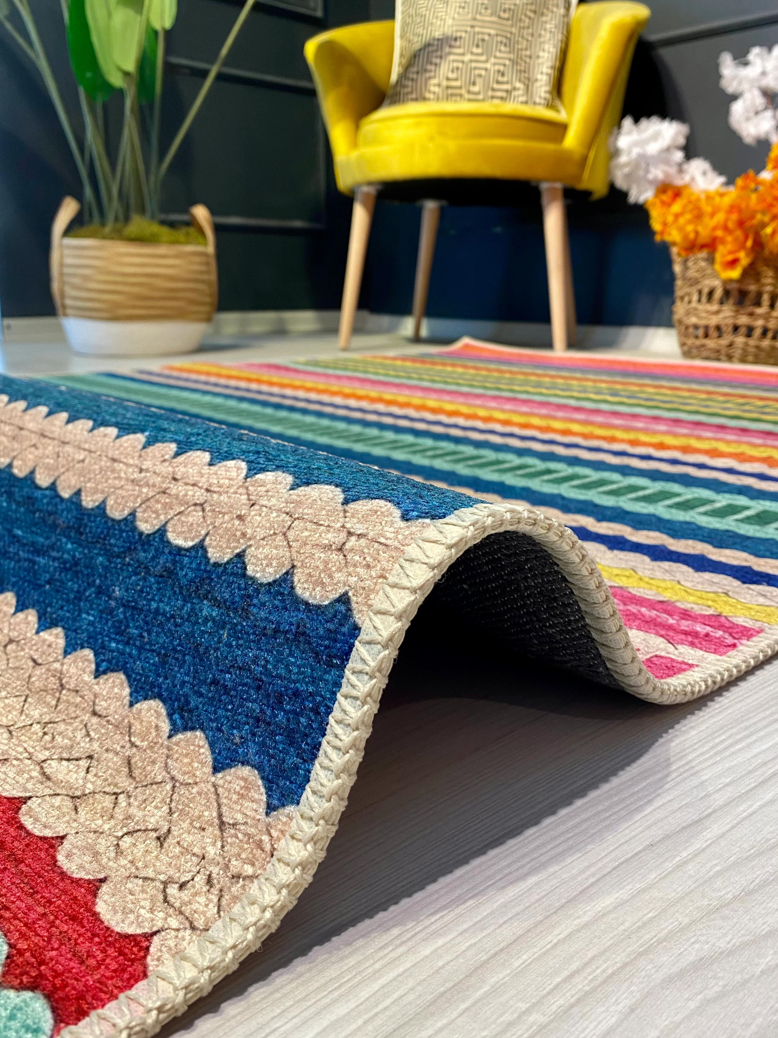 MOSSO Kalp ve Kanat Desenli Genç Dekoratif Halı mosso768